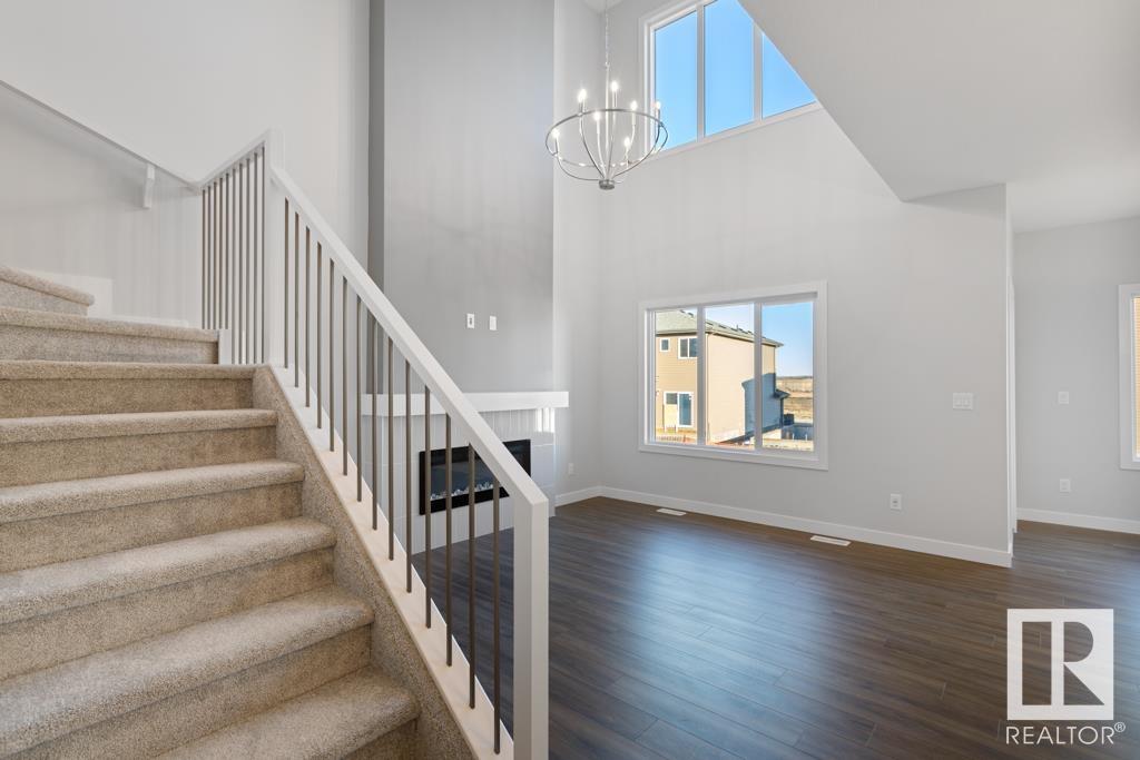 9 Cerbat Crescent