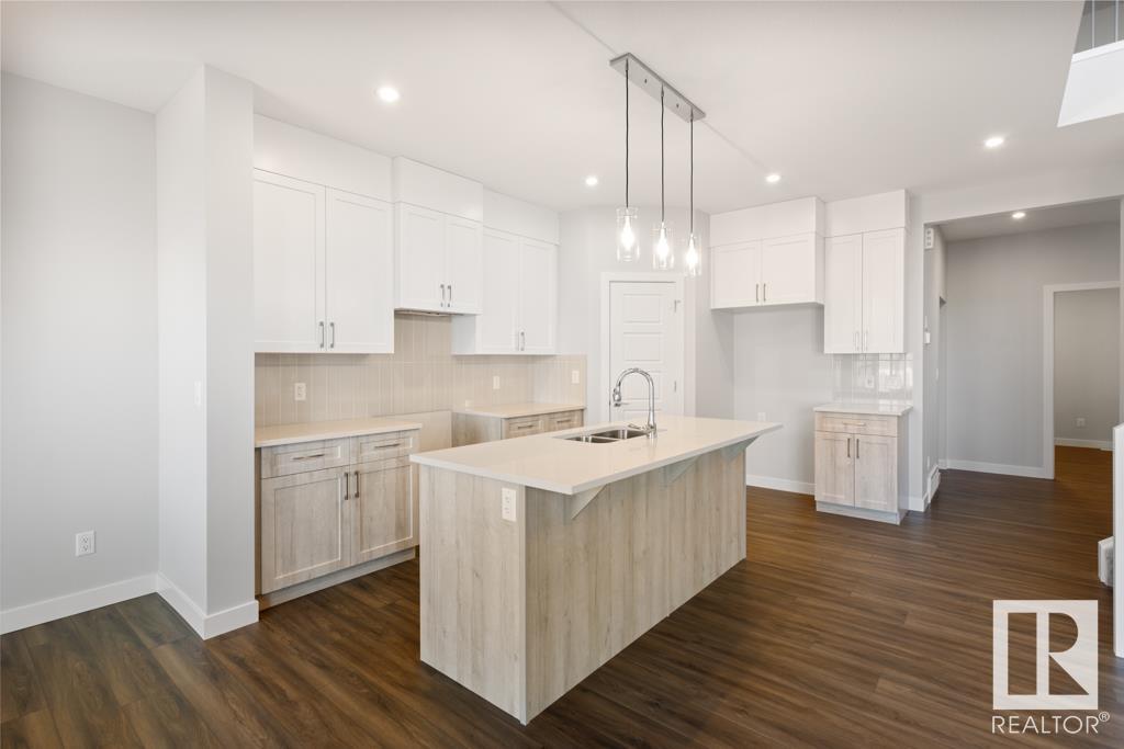 9 Cerbat Crescent