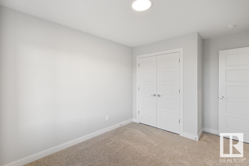 9 Cerbat Crescent