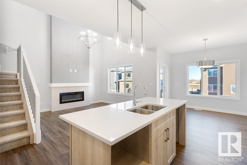 9 Cerbat Crescent