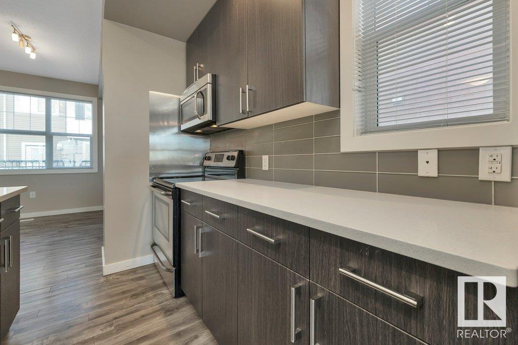 17 2803 JAMES MOWATT Trail SW