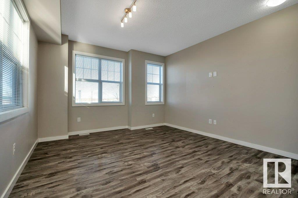 17 2803 JAMES MOWATT Trail SW