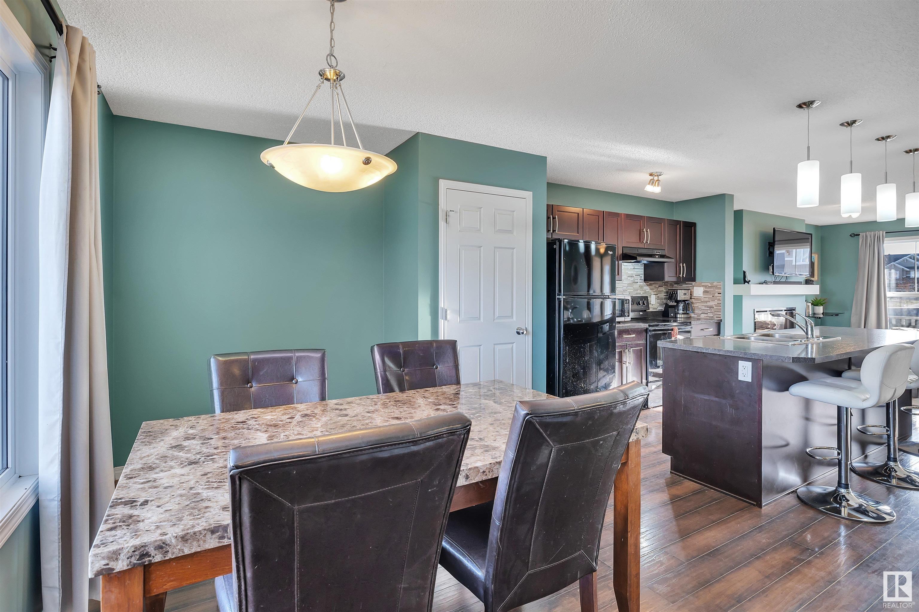 5671 CRABAPPLE Way