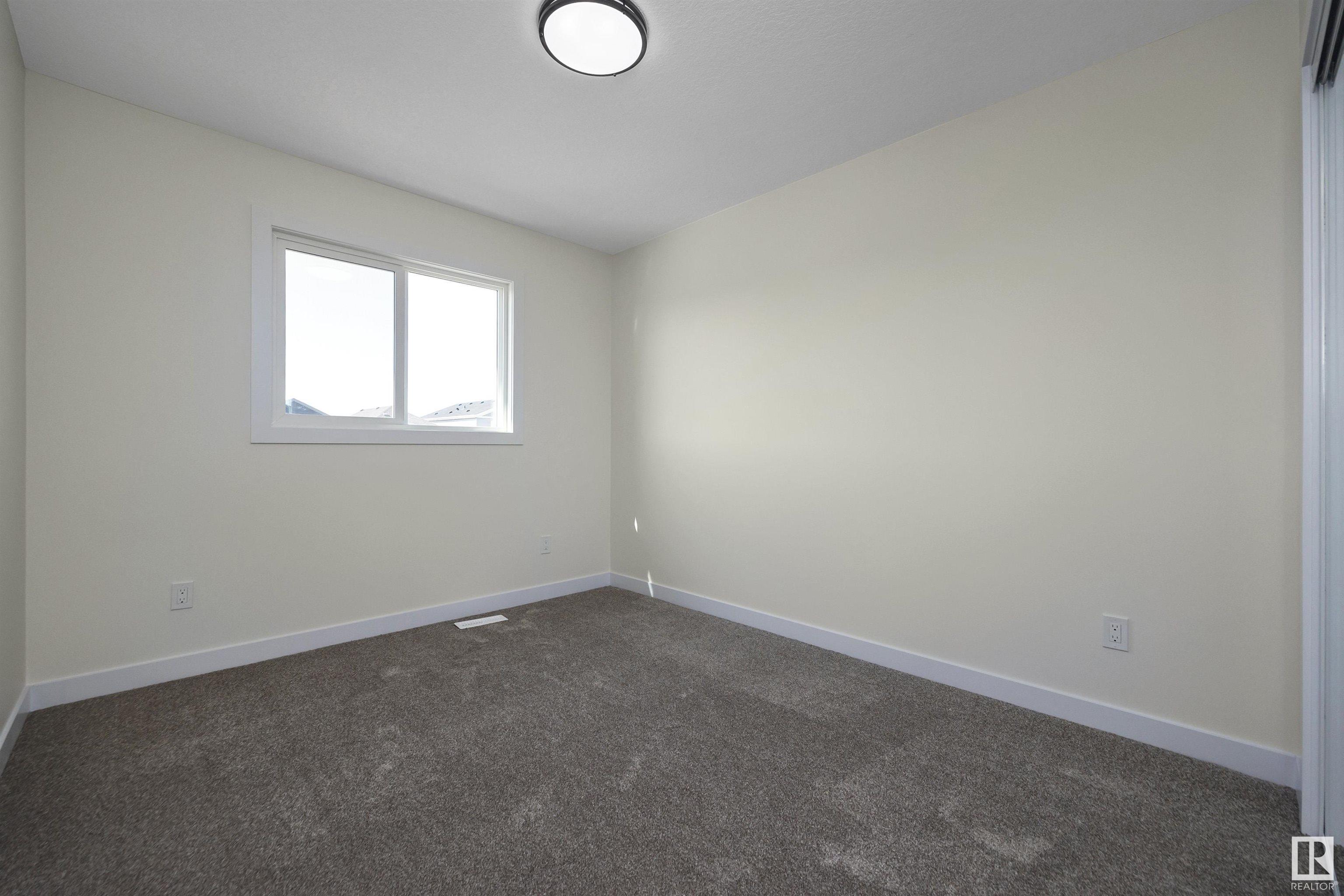 424 Blackstone Link