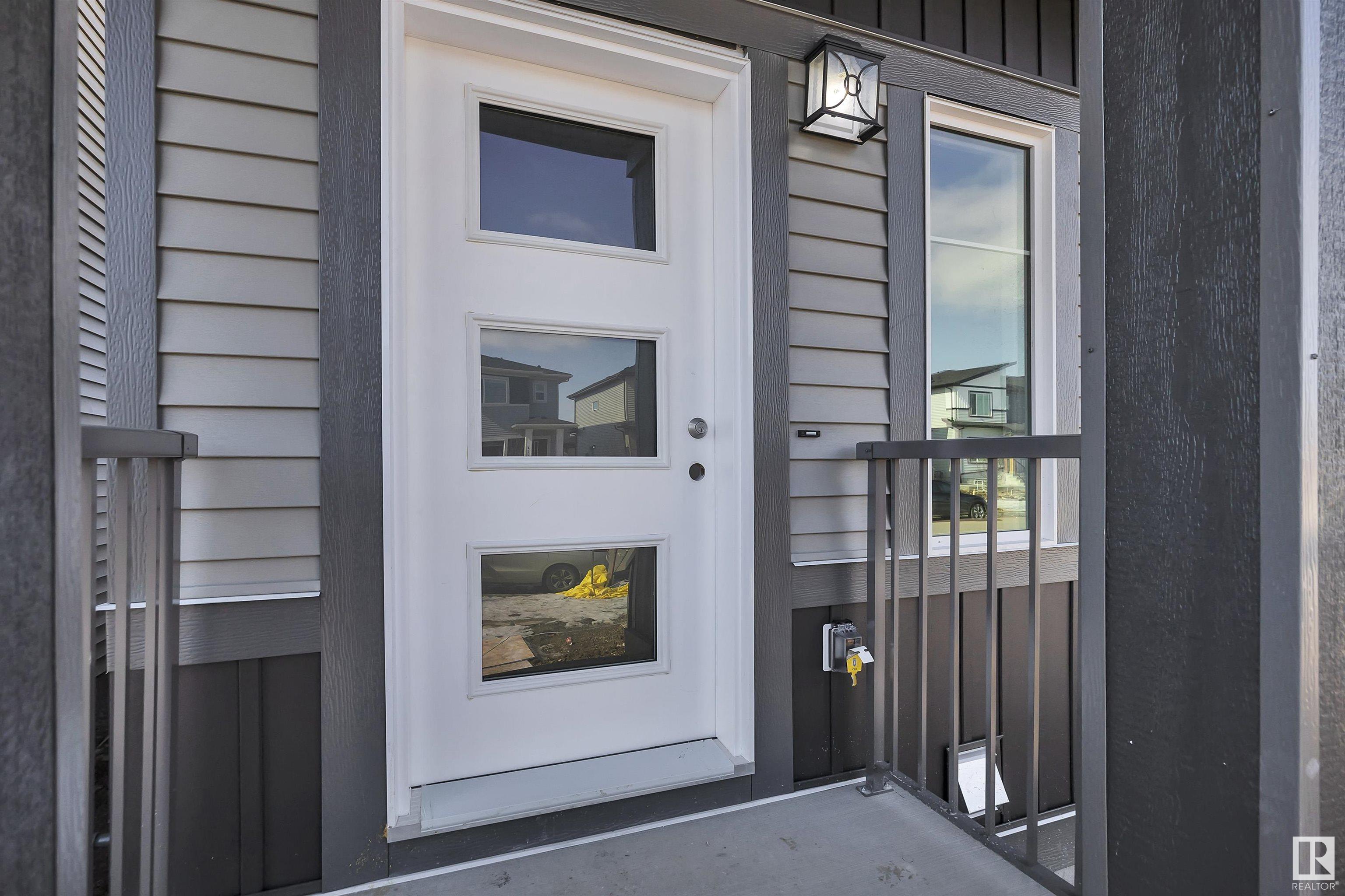 424 Blackstone Link
