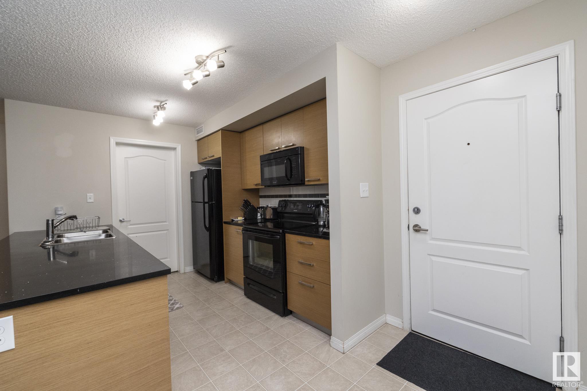 2209 7343 South Terwillegar Drive