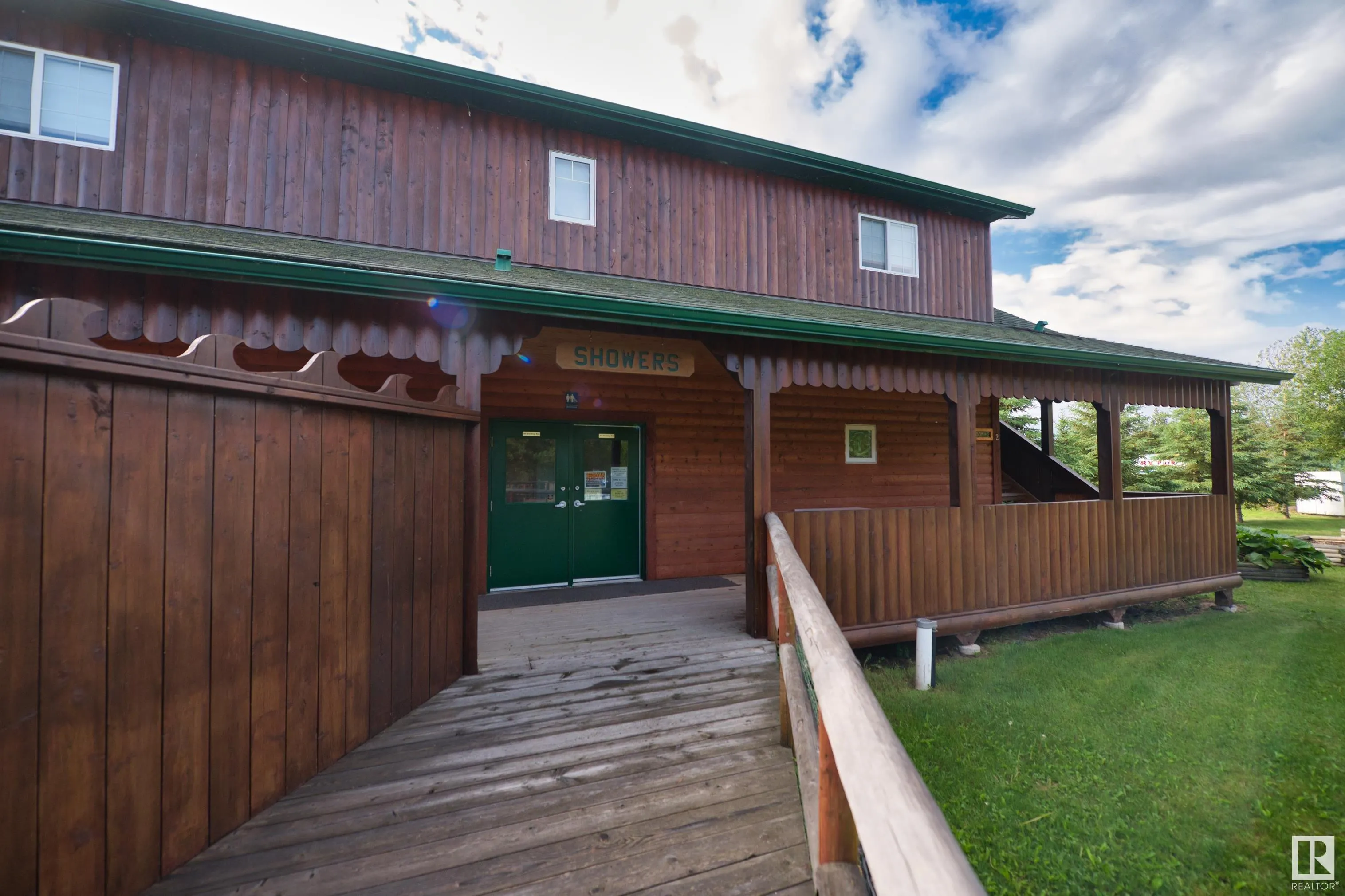 3321 STE. ANNE TRAIL