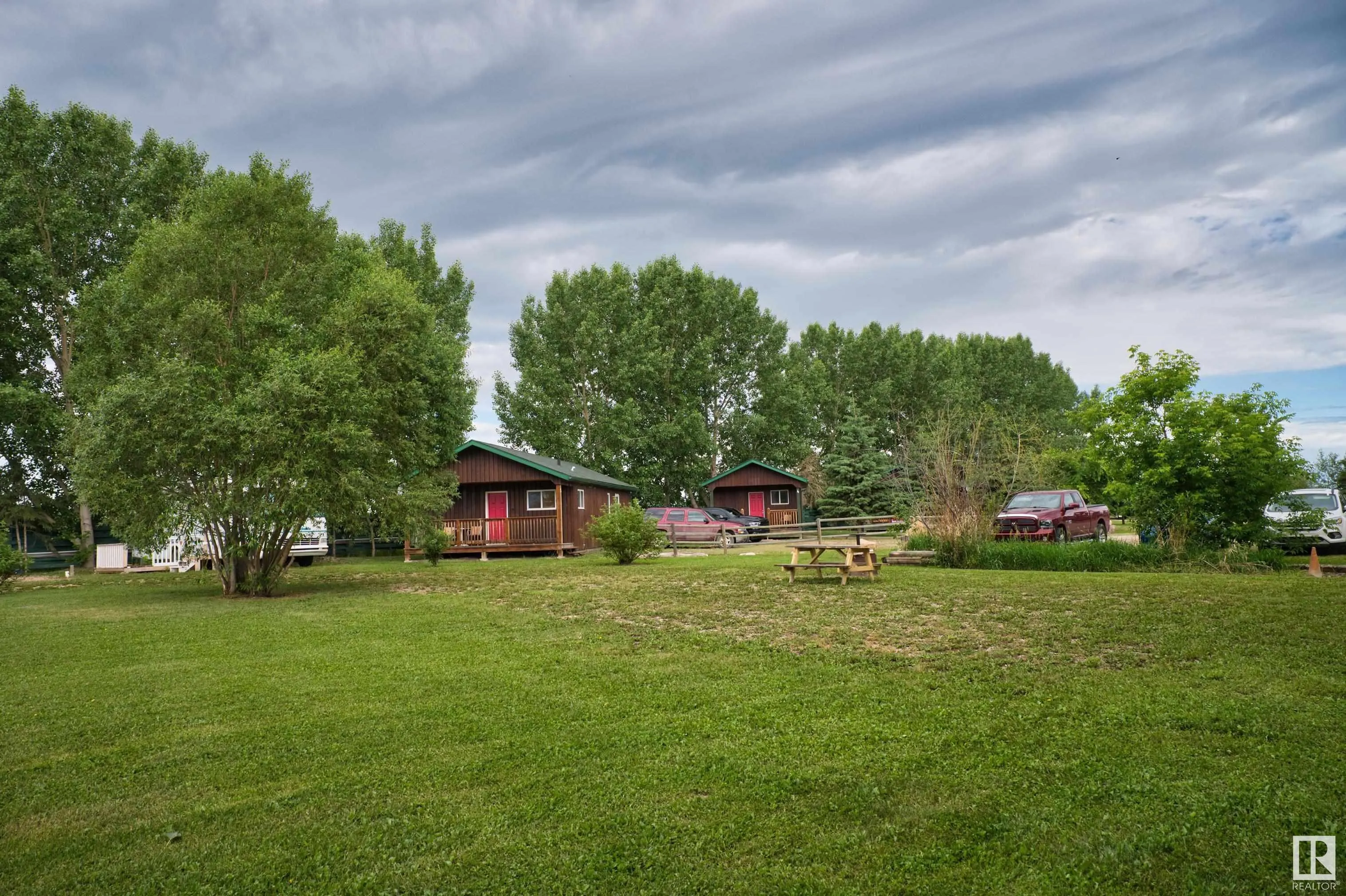 3321 STE. ANNE TRAIL