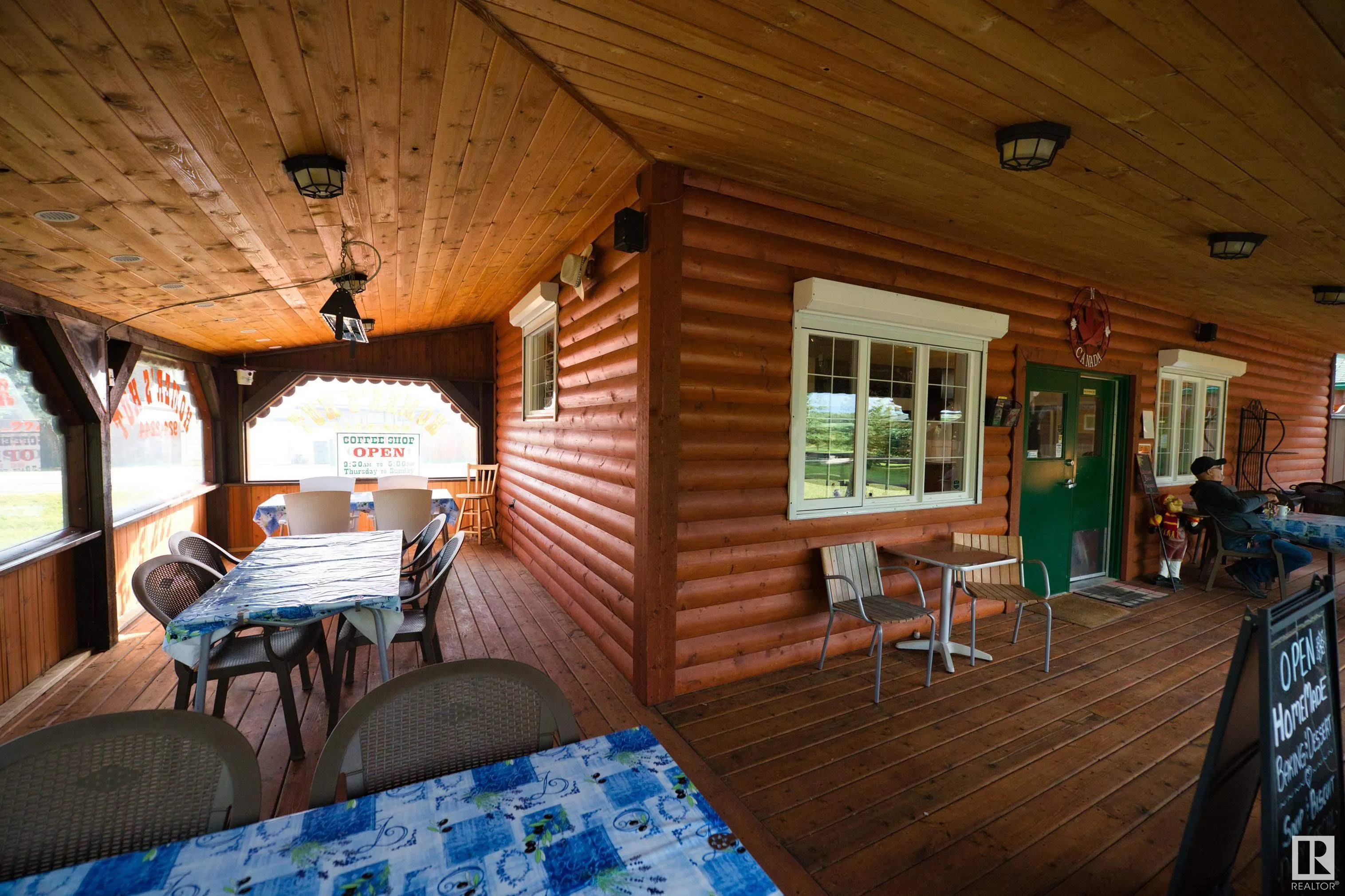 3321 STE. ANNE TRAIL
