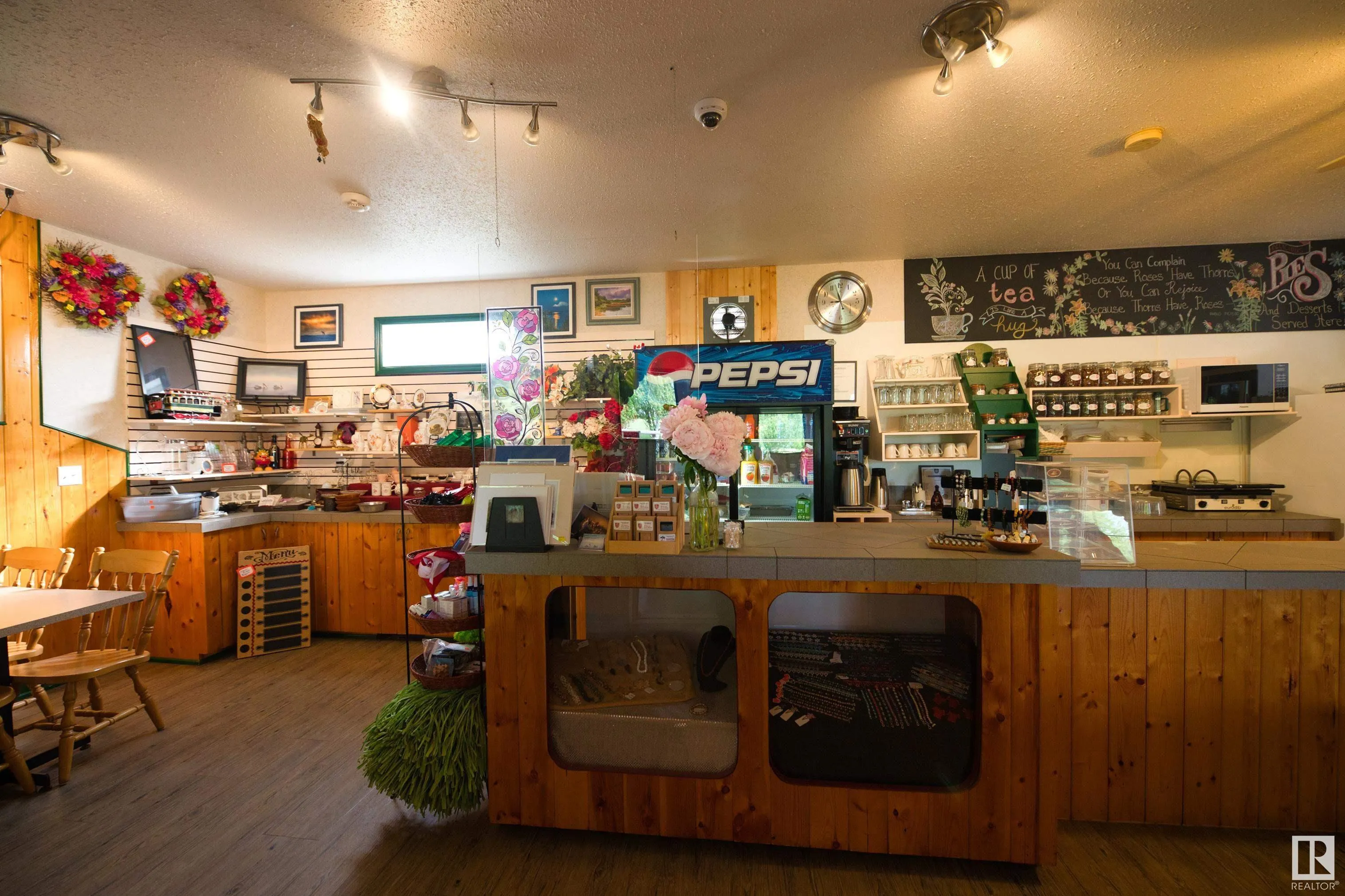 3321 STE. ANNE TRAIL