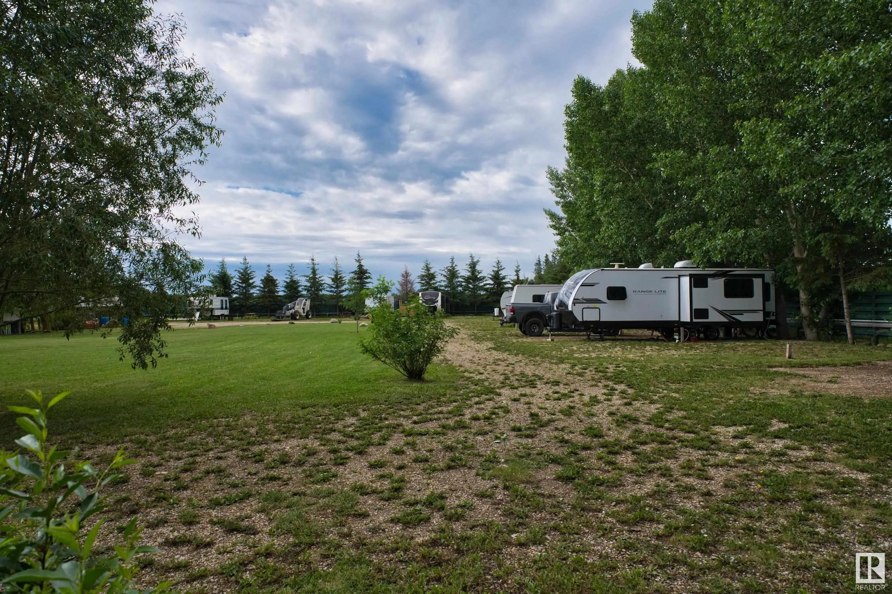 3321 STE. ANNE TRAIL