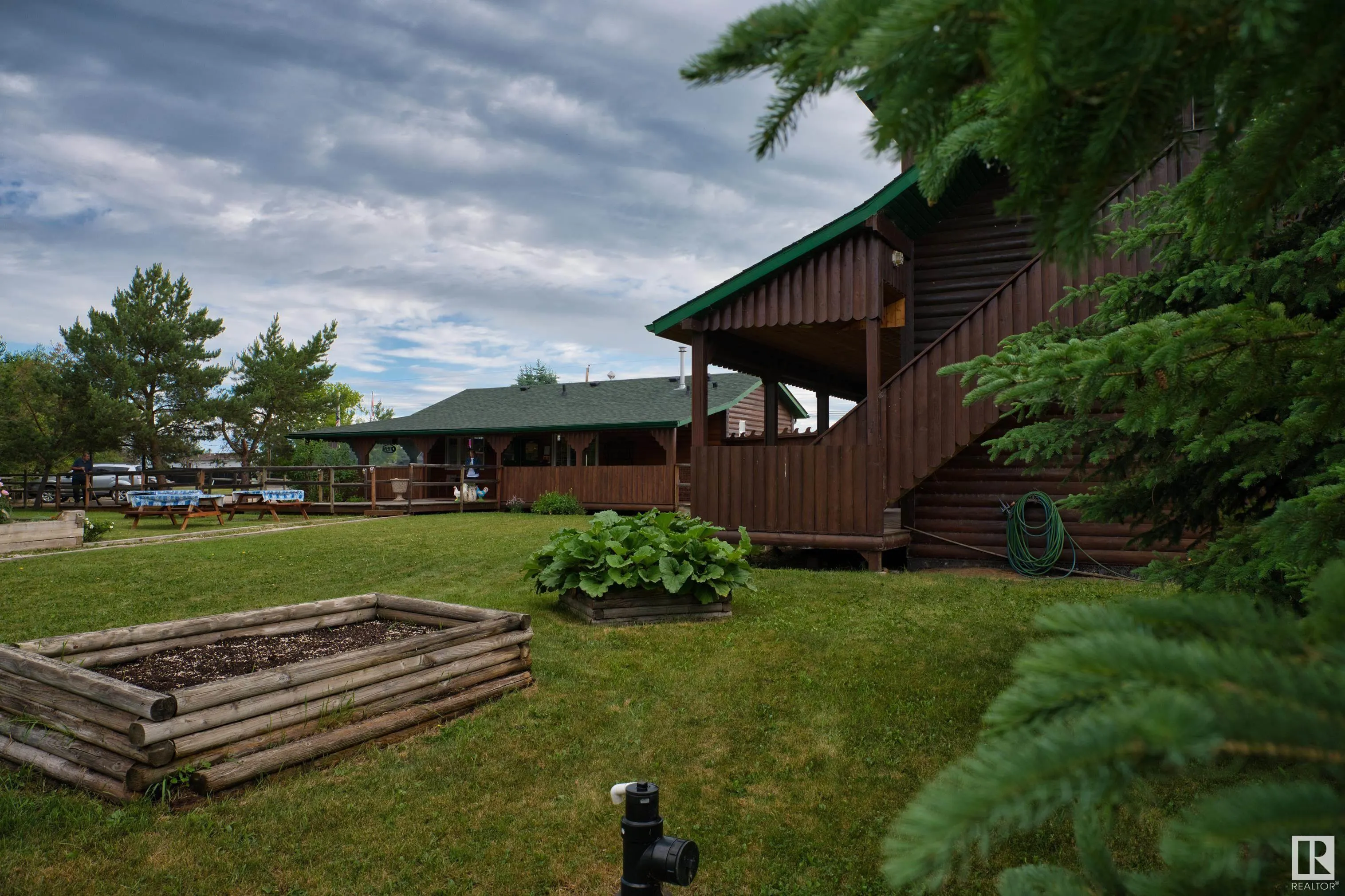 3321 STE. ANNE TRAIL
