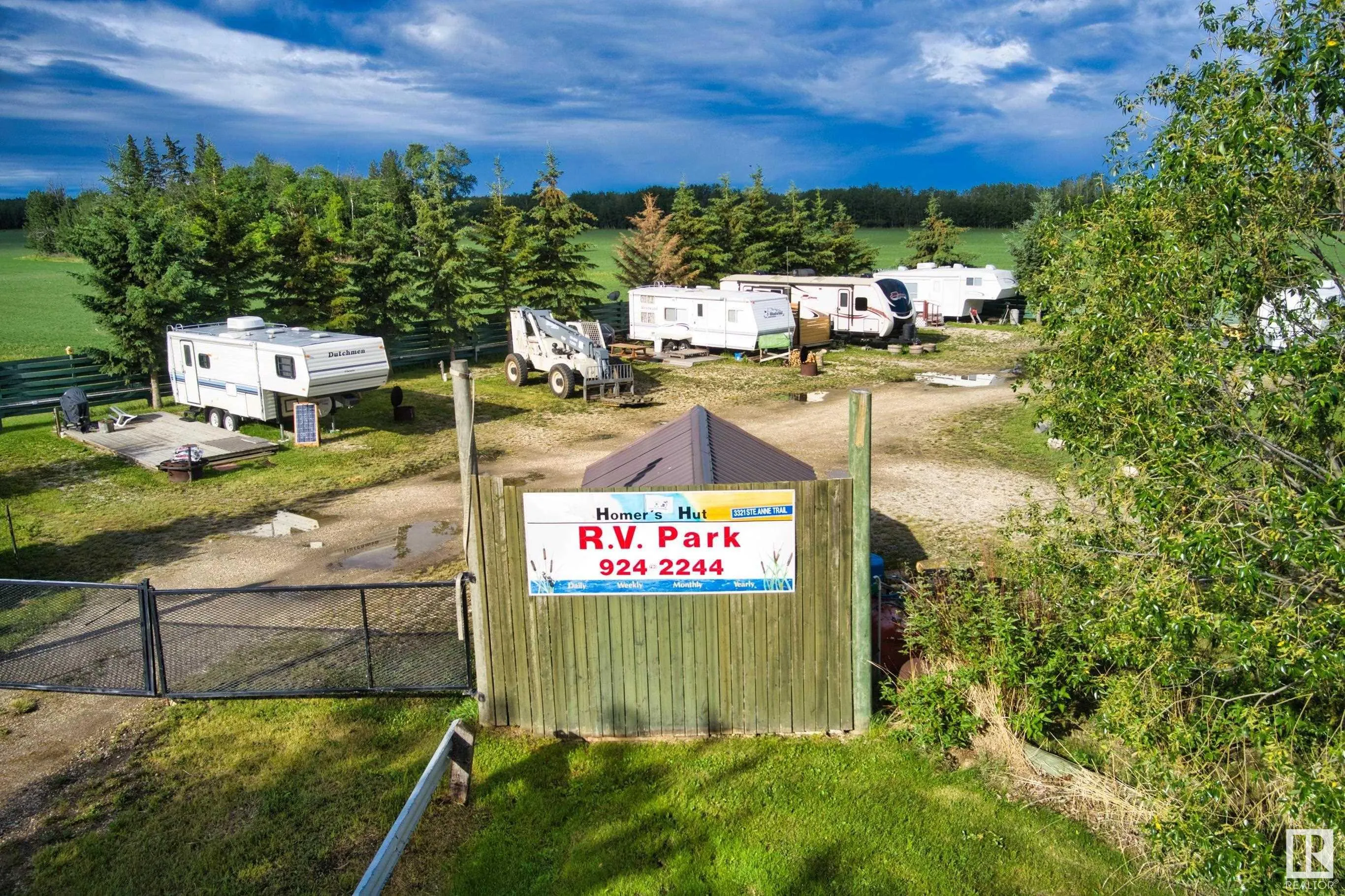 3321 STE. ANNE TRAIL