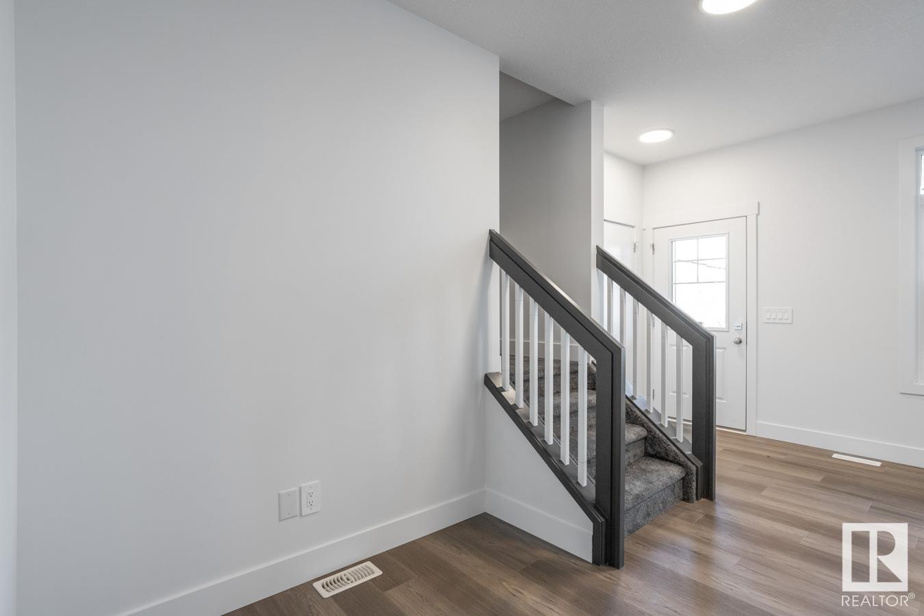 34 Cerbat Crescent