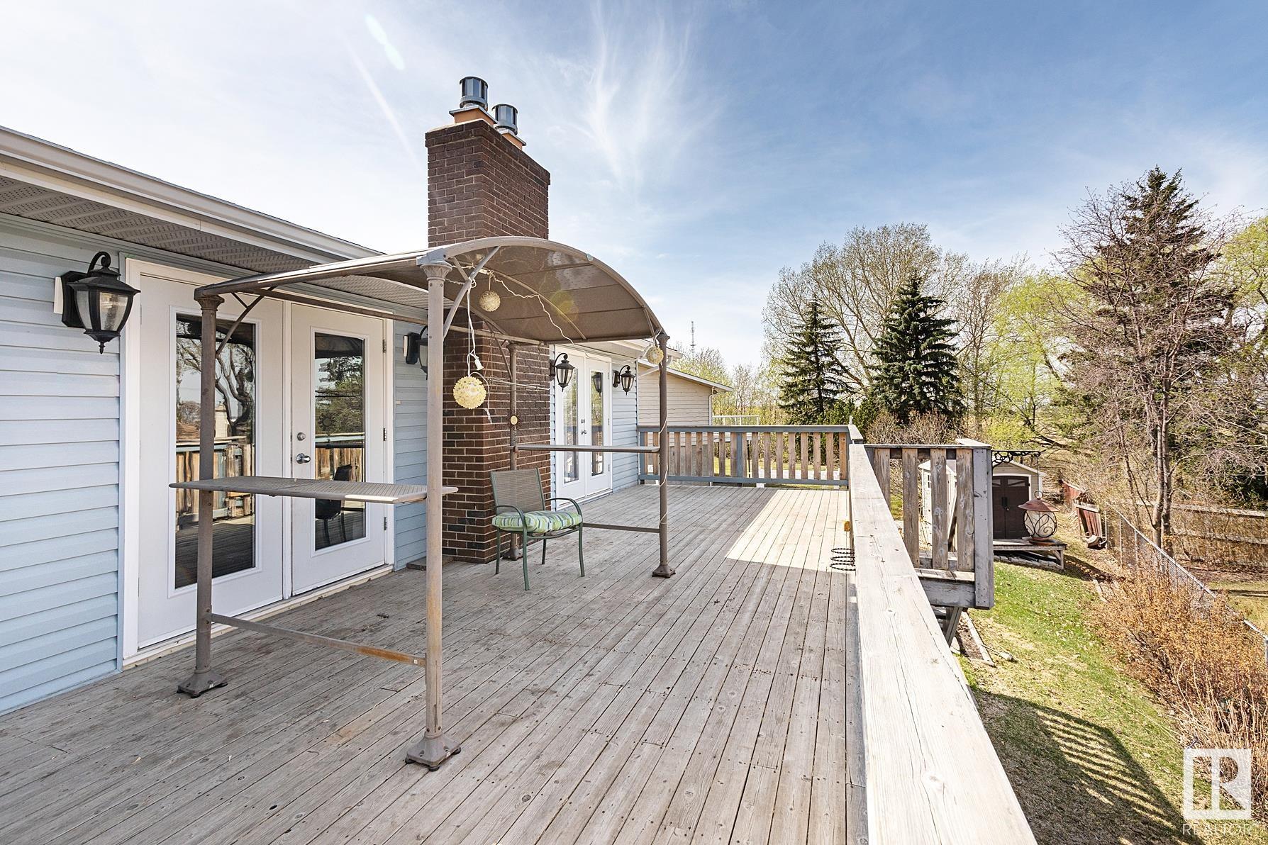 1114 PARKER Terrace