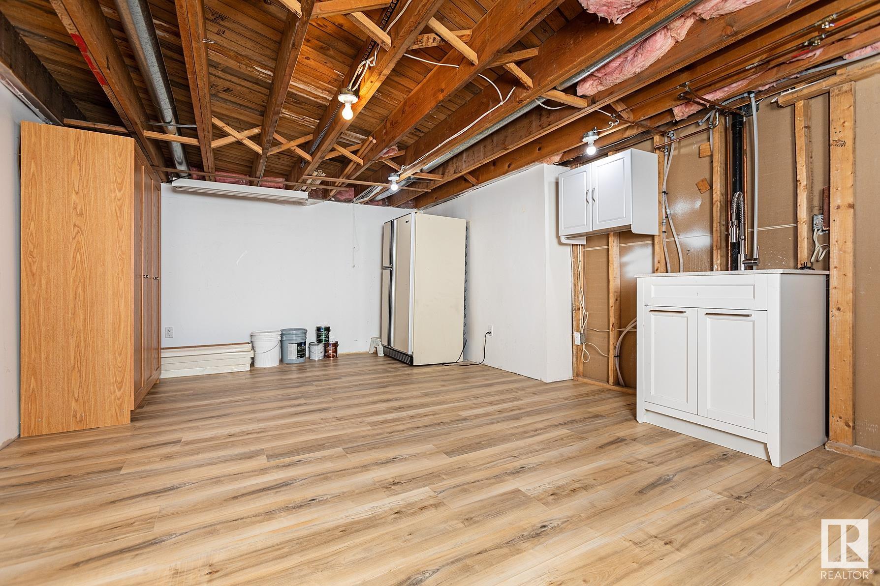 1114 PARKER Terrace