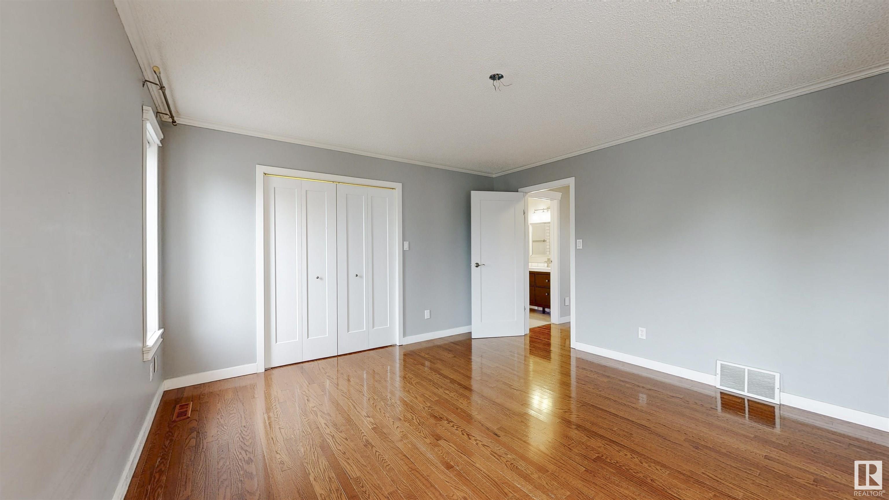 297 ESTATE Drive