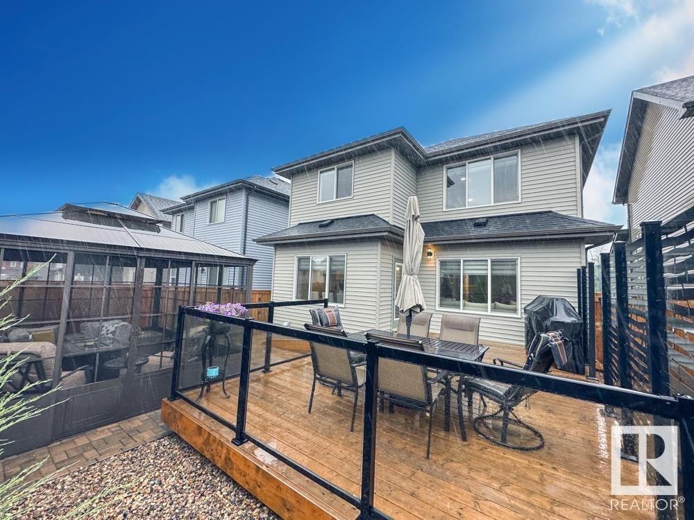 226 ANNANDALE Crescent