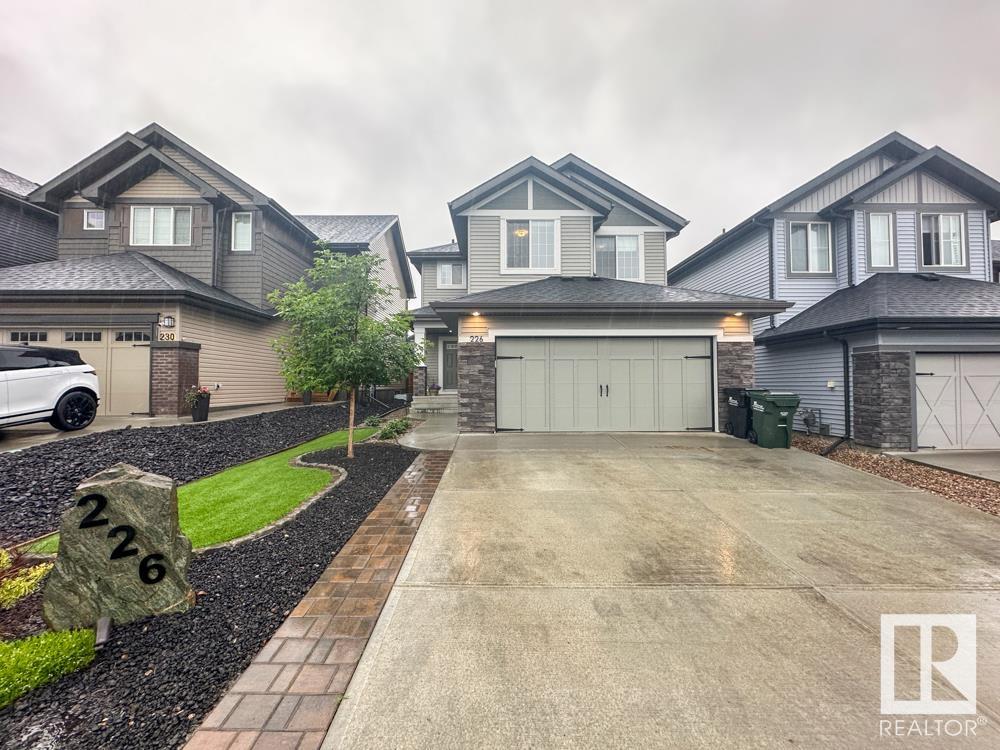 226 ANNANDALE Crescent