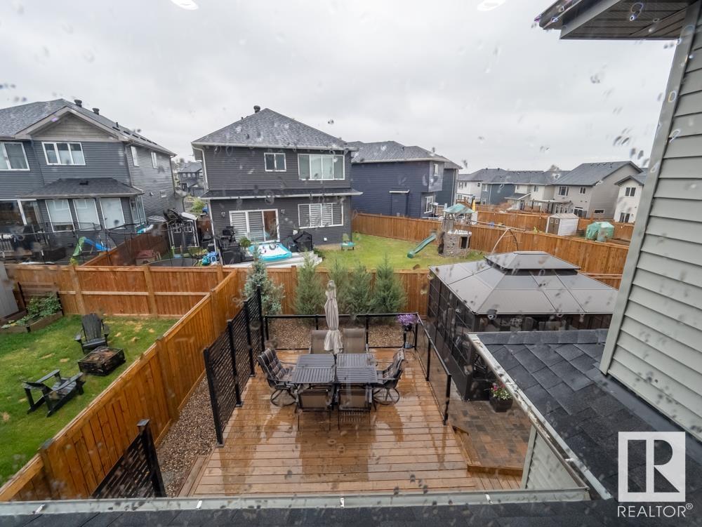 226 ANNANDALE Crescent