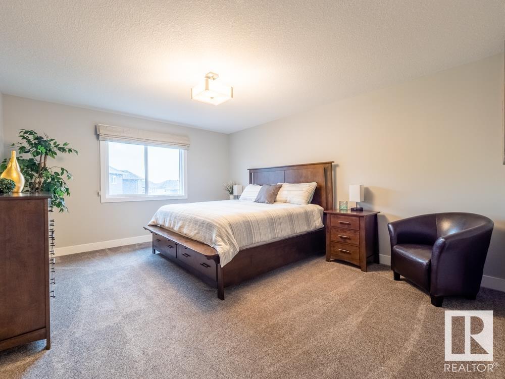 226 ANNANDALE Crescent