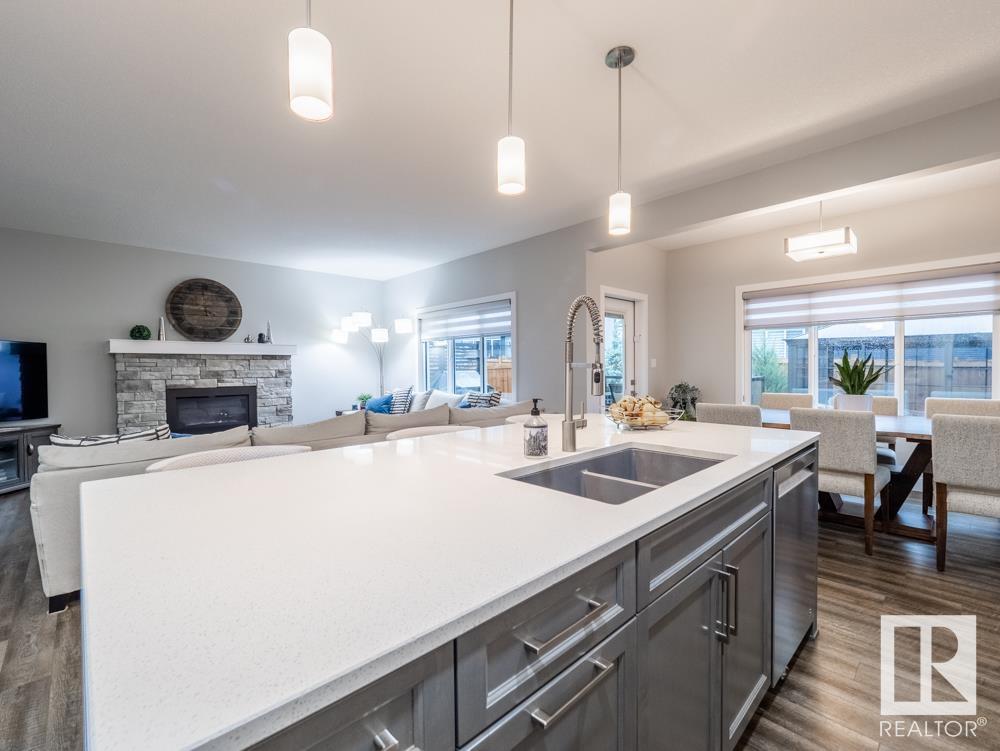 226 ANNANDALE Crescent