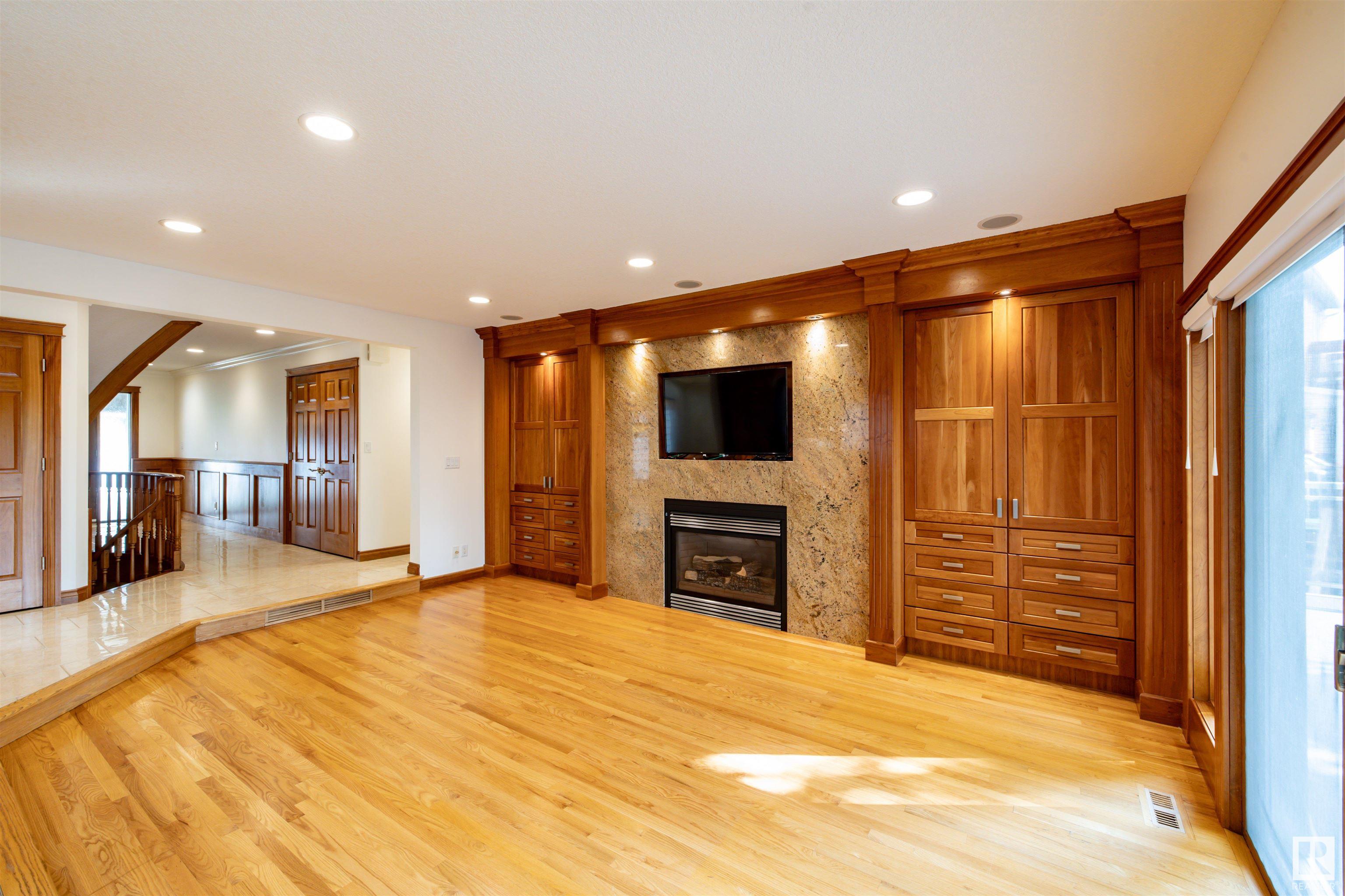 580 VICTORIA Way
