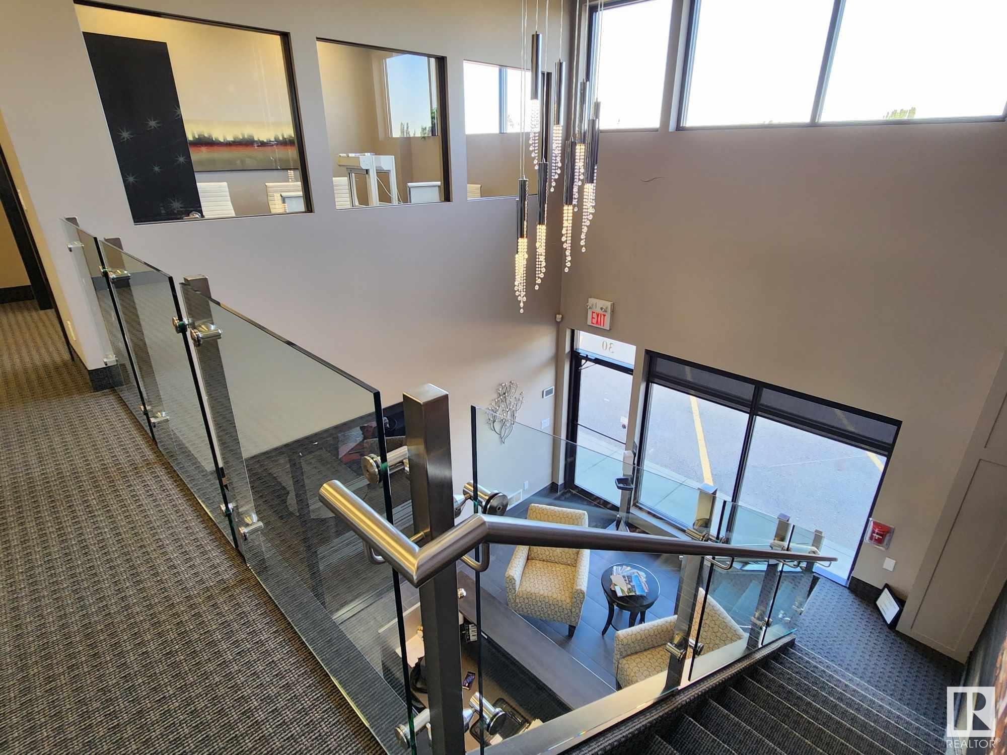 20 CIRCLE Drive