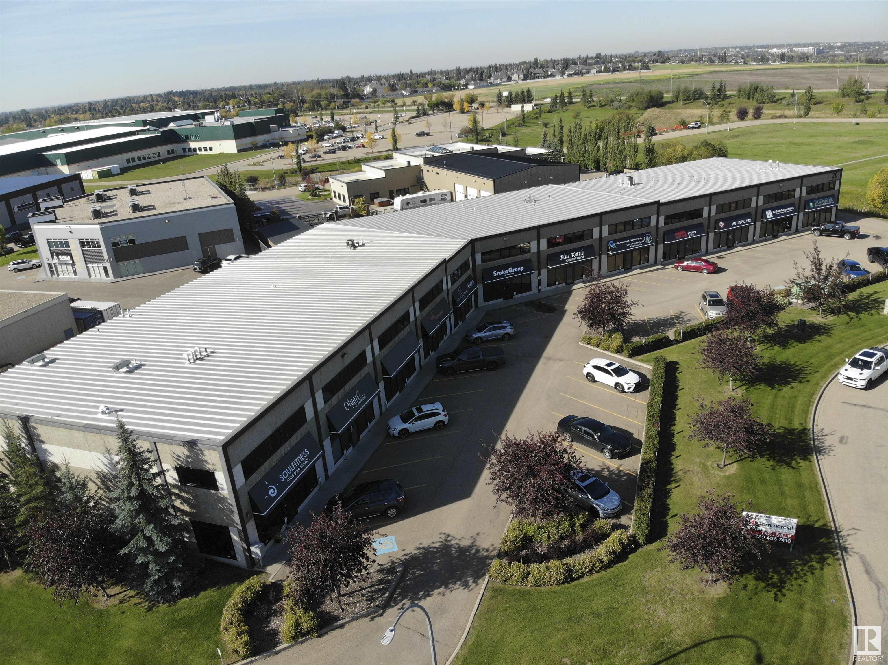 20 CIRCLE Drive