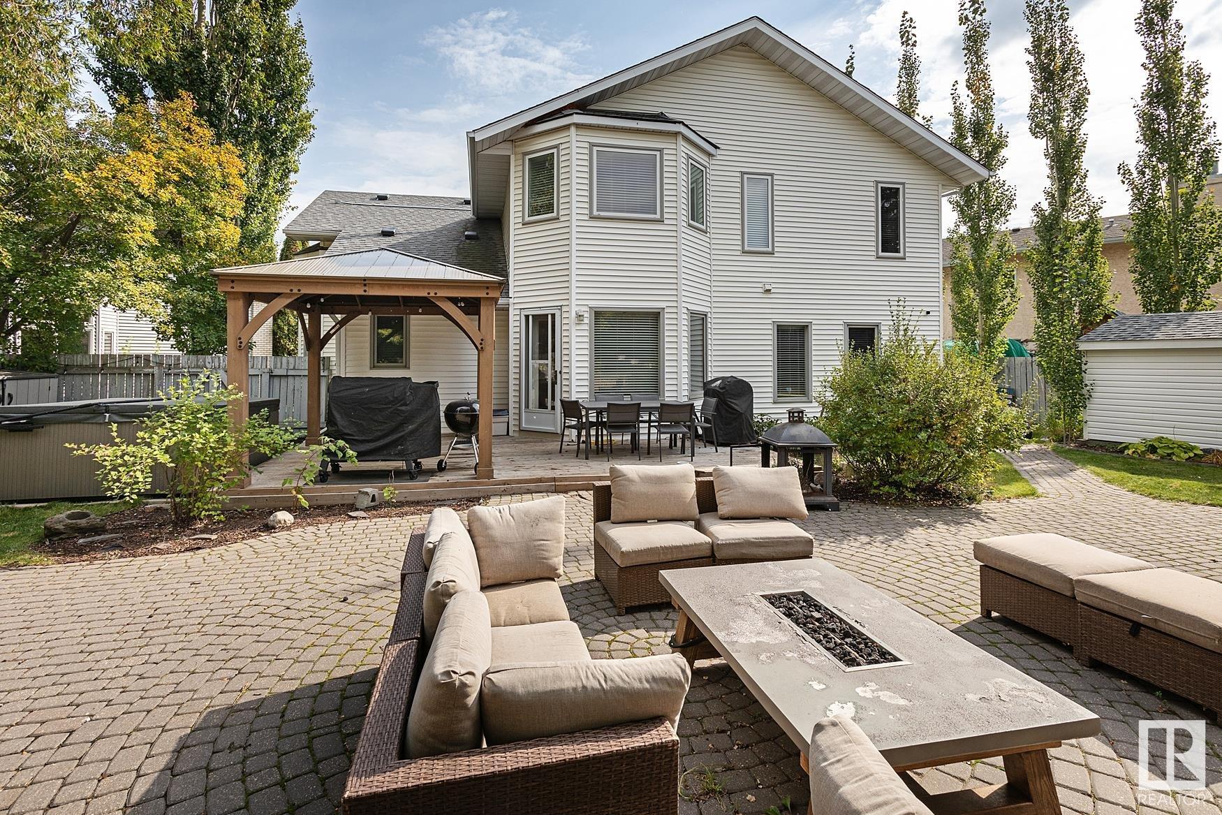 120 GLENCOE Boulevard