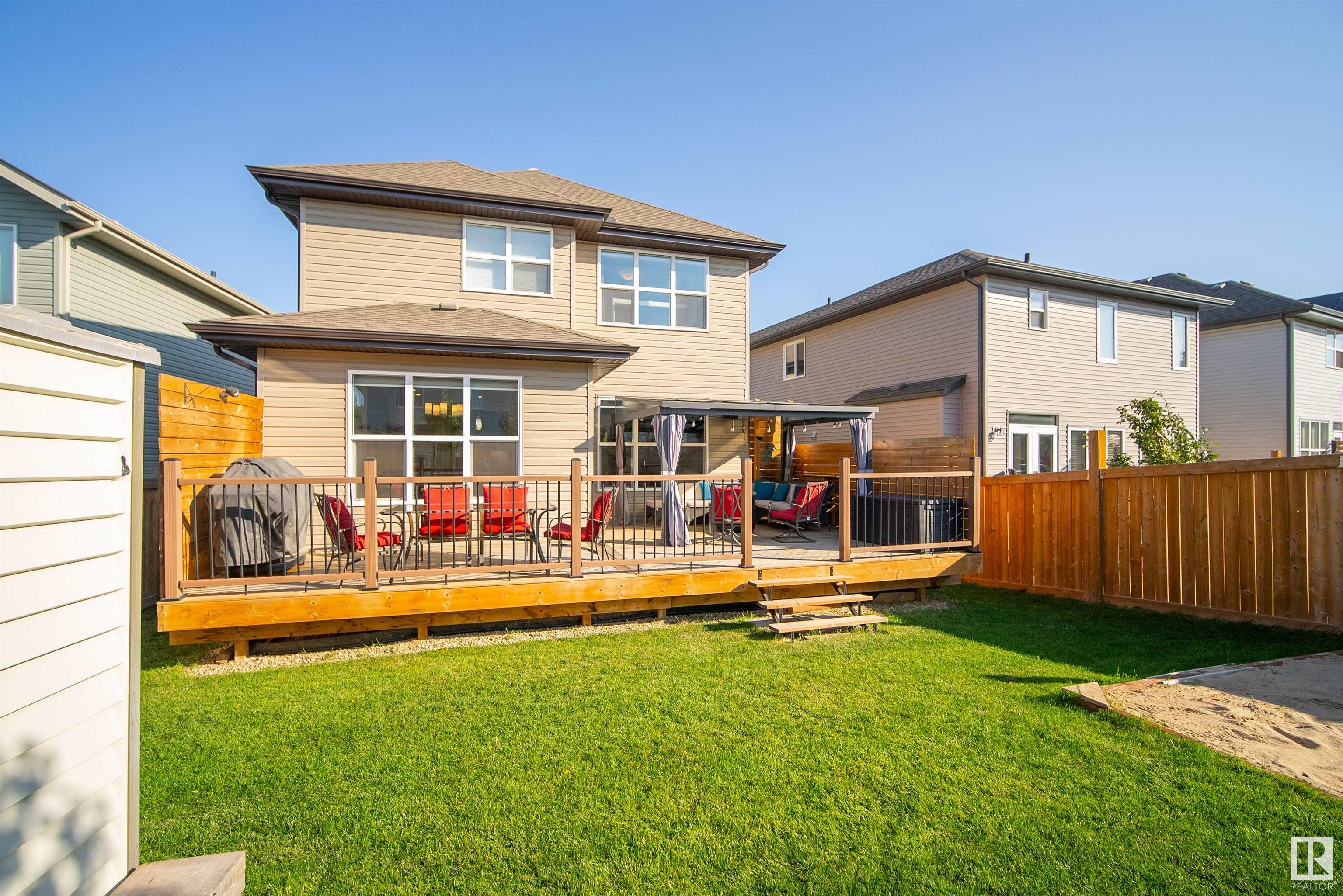 42 SUMMERSTONE Lane