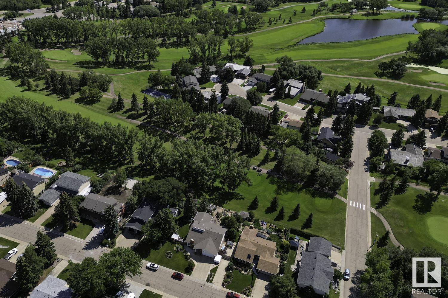 21 BRAESIDE Crescent