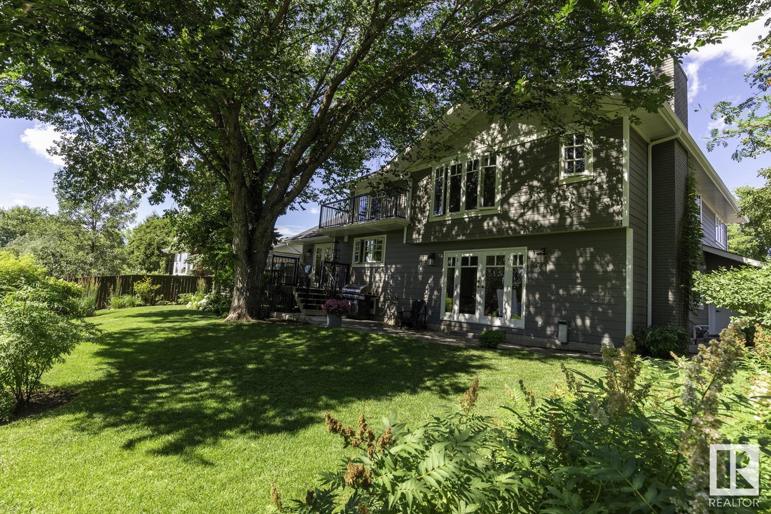 21 BRAESIDE Crescent