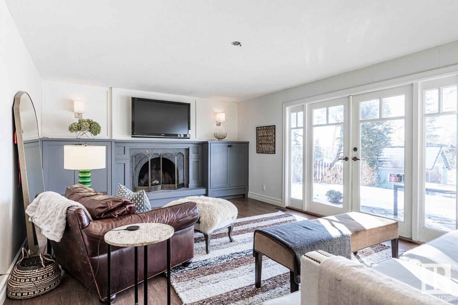 21 BRAESIDE Crescent