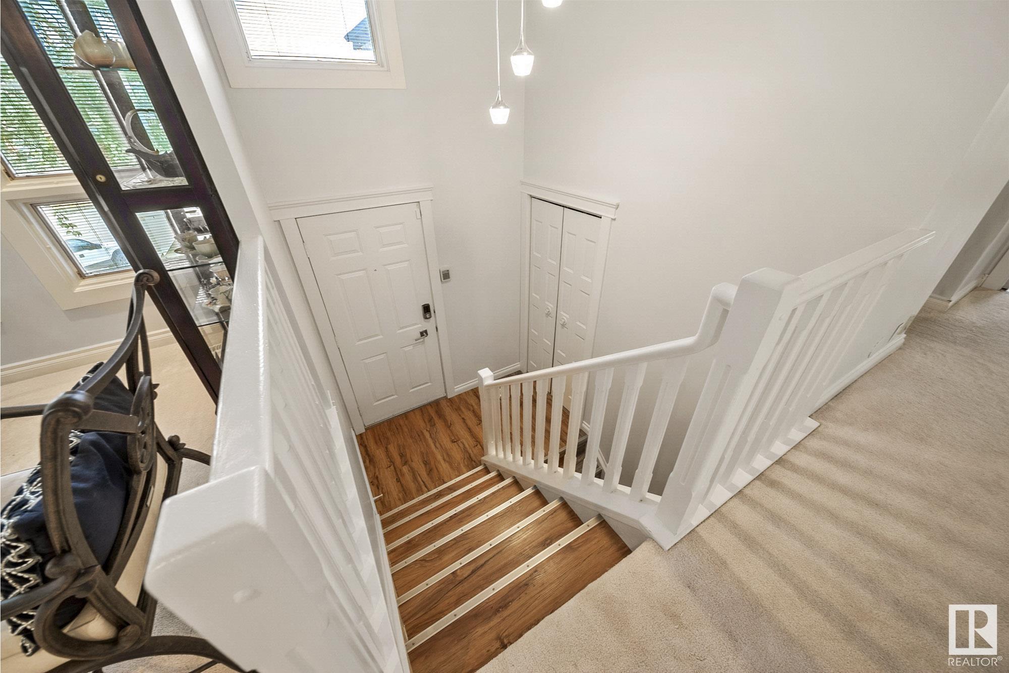 33 MANCHESTER Drive