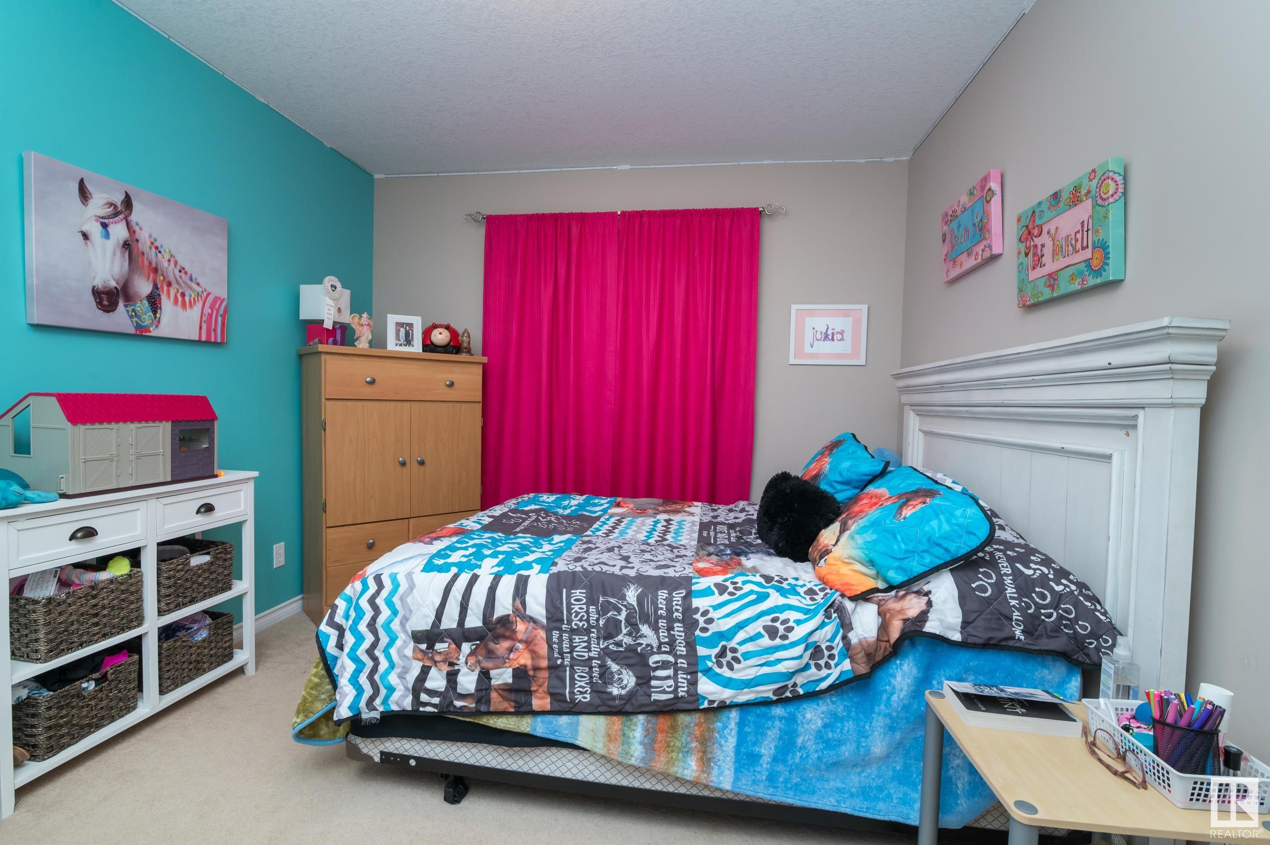12 ERINDALE Close