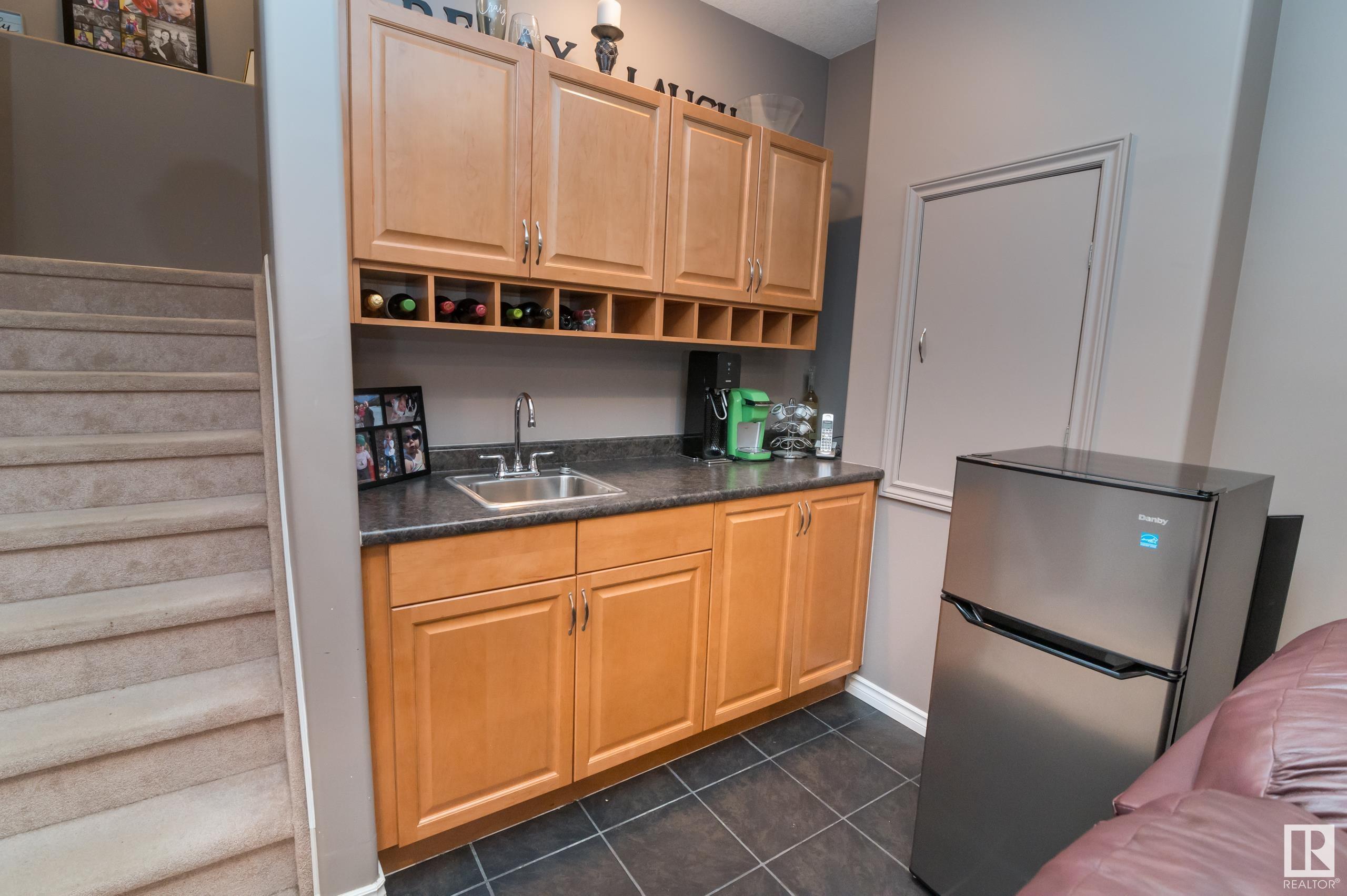 12 ERINDALE Close