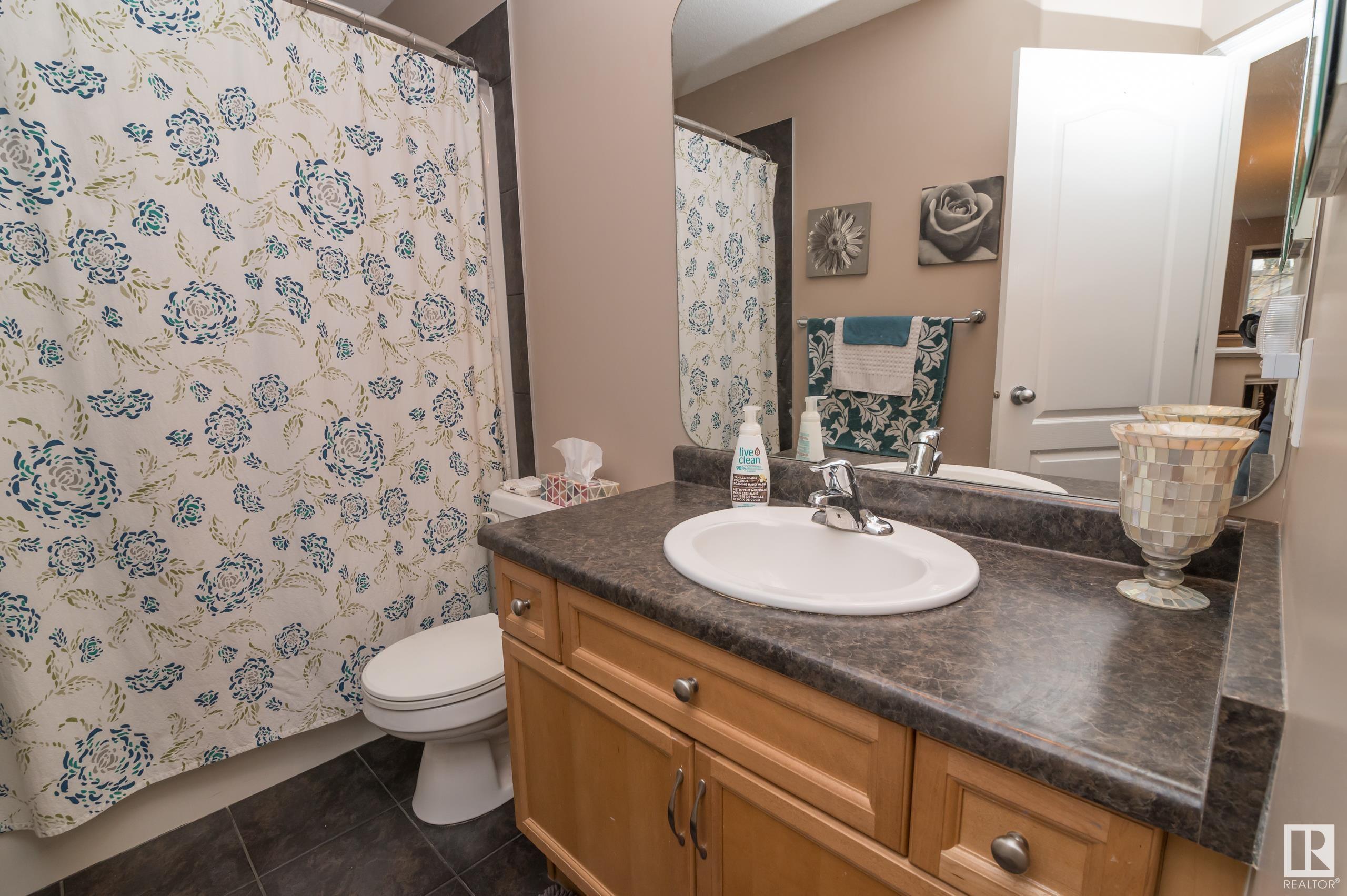 12 ERINDALE Close