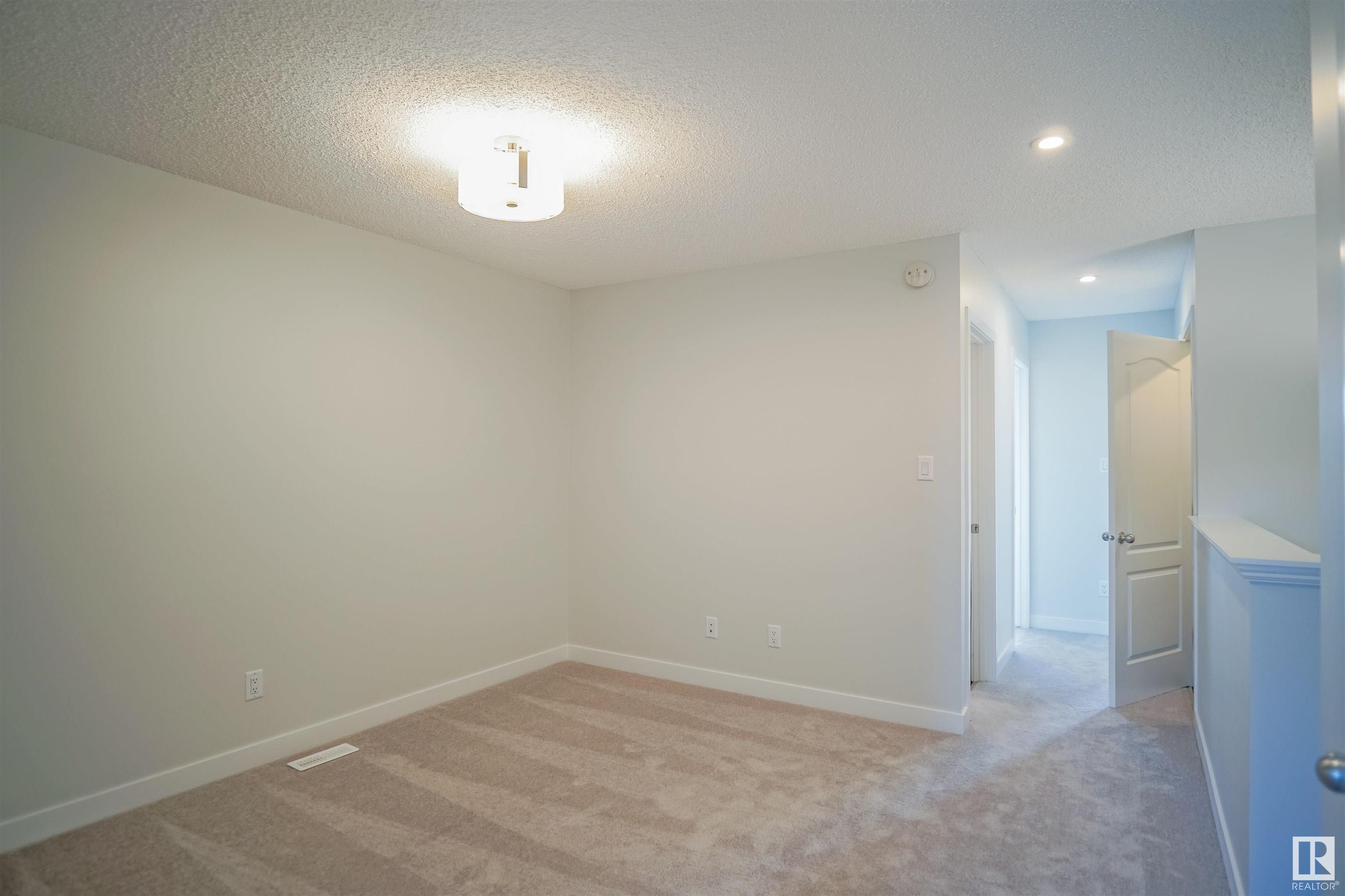 283 Sunland Way
