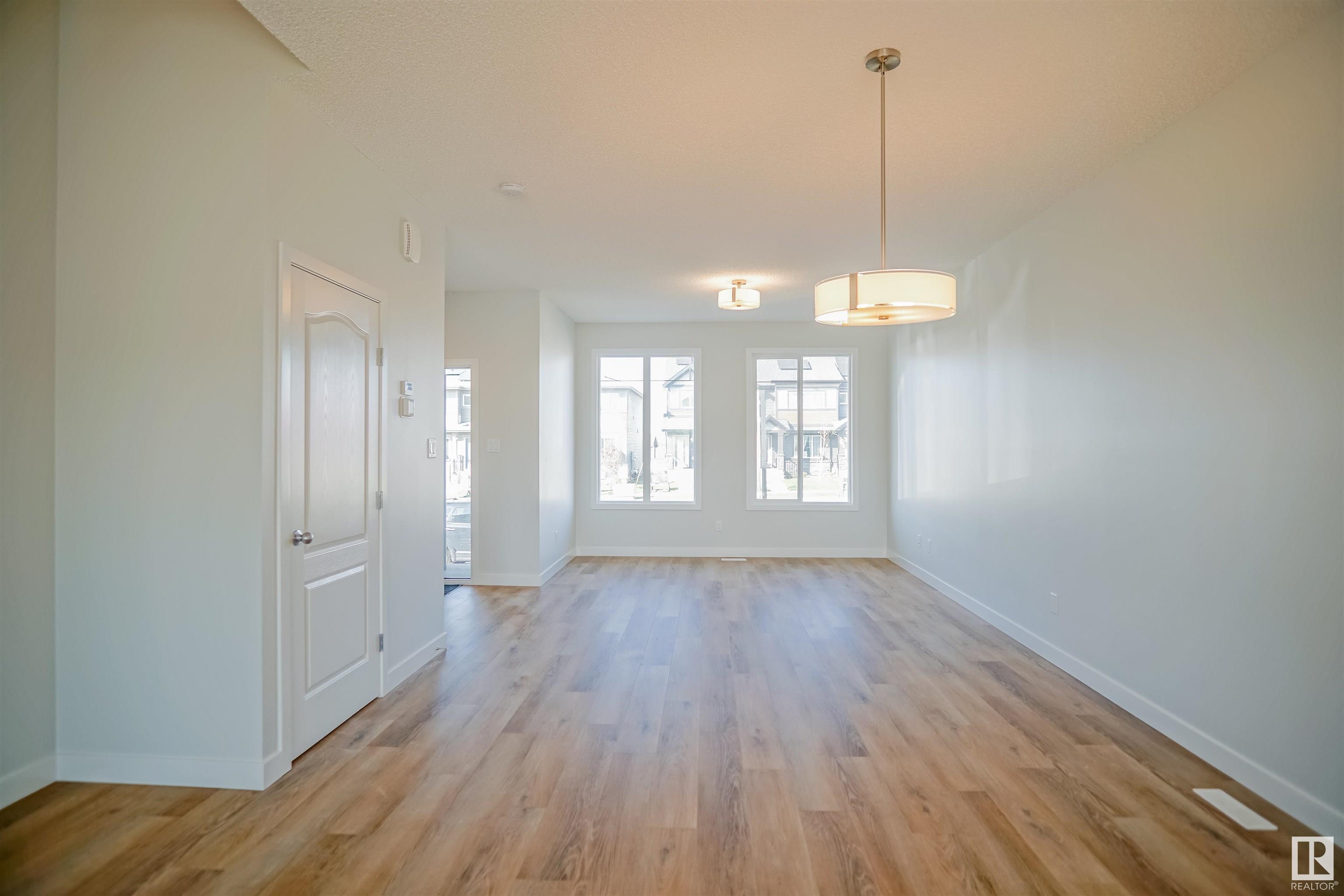 283 Sunland Way