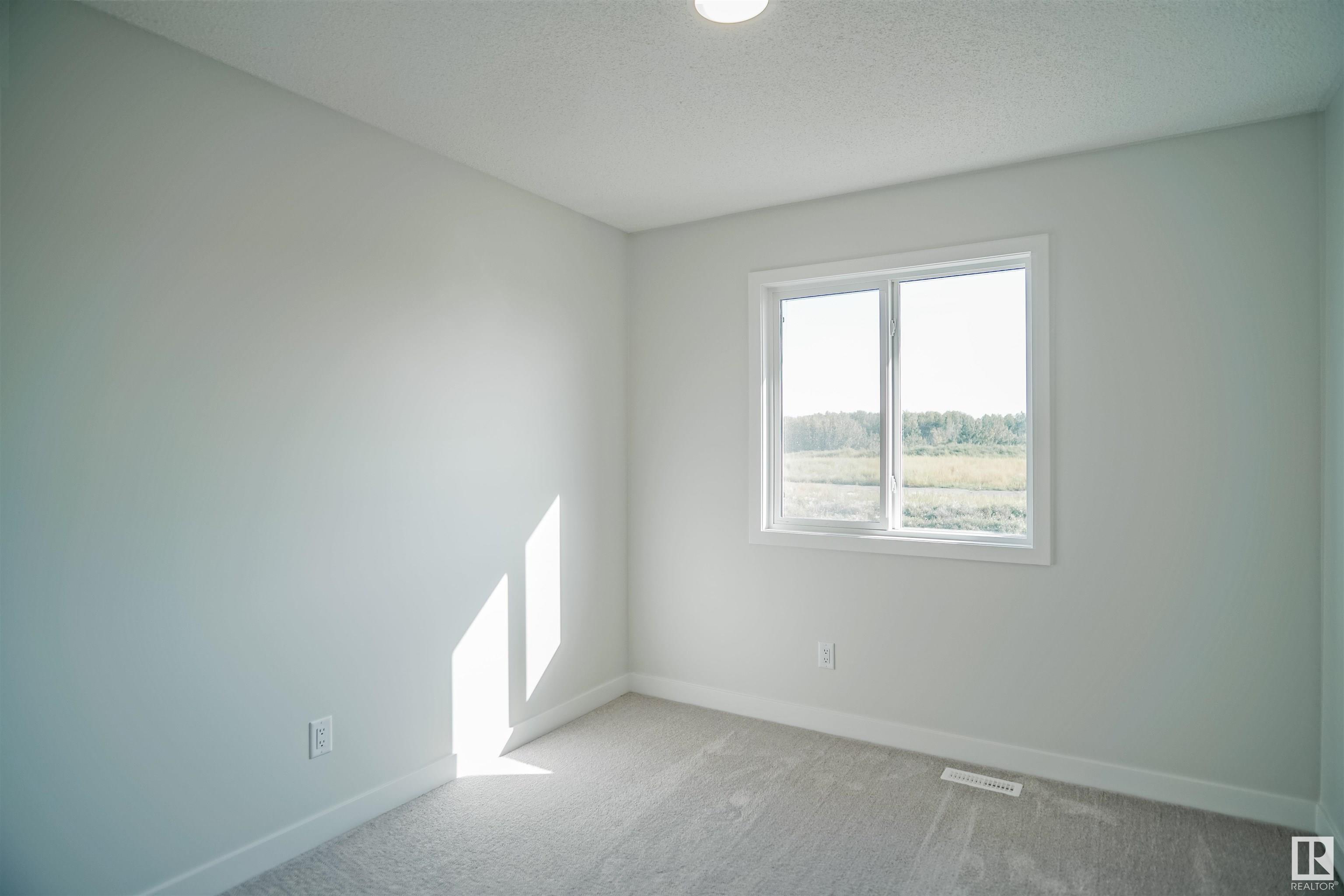 283 Sunland Way