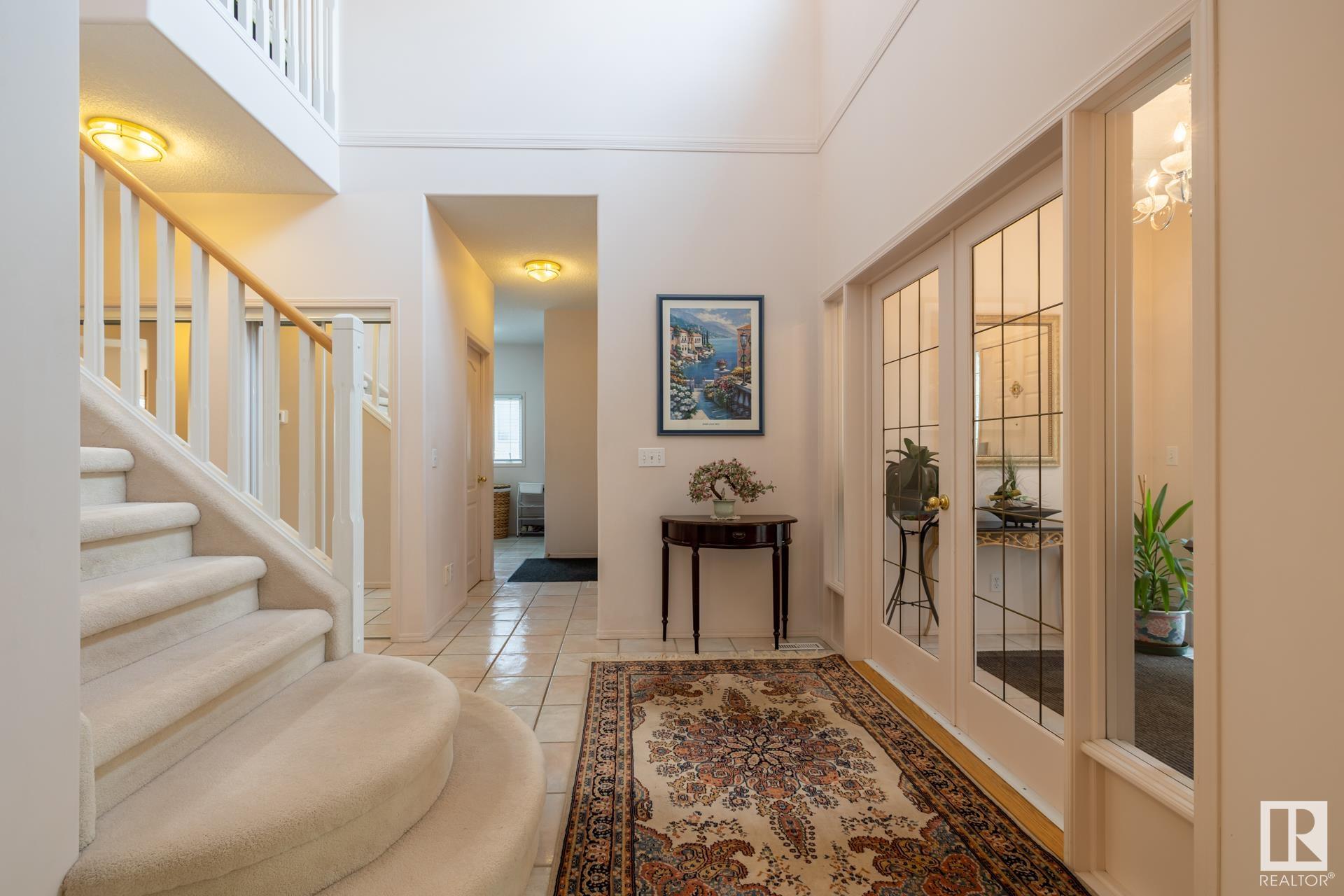 6 EVEREST Crescent