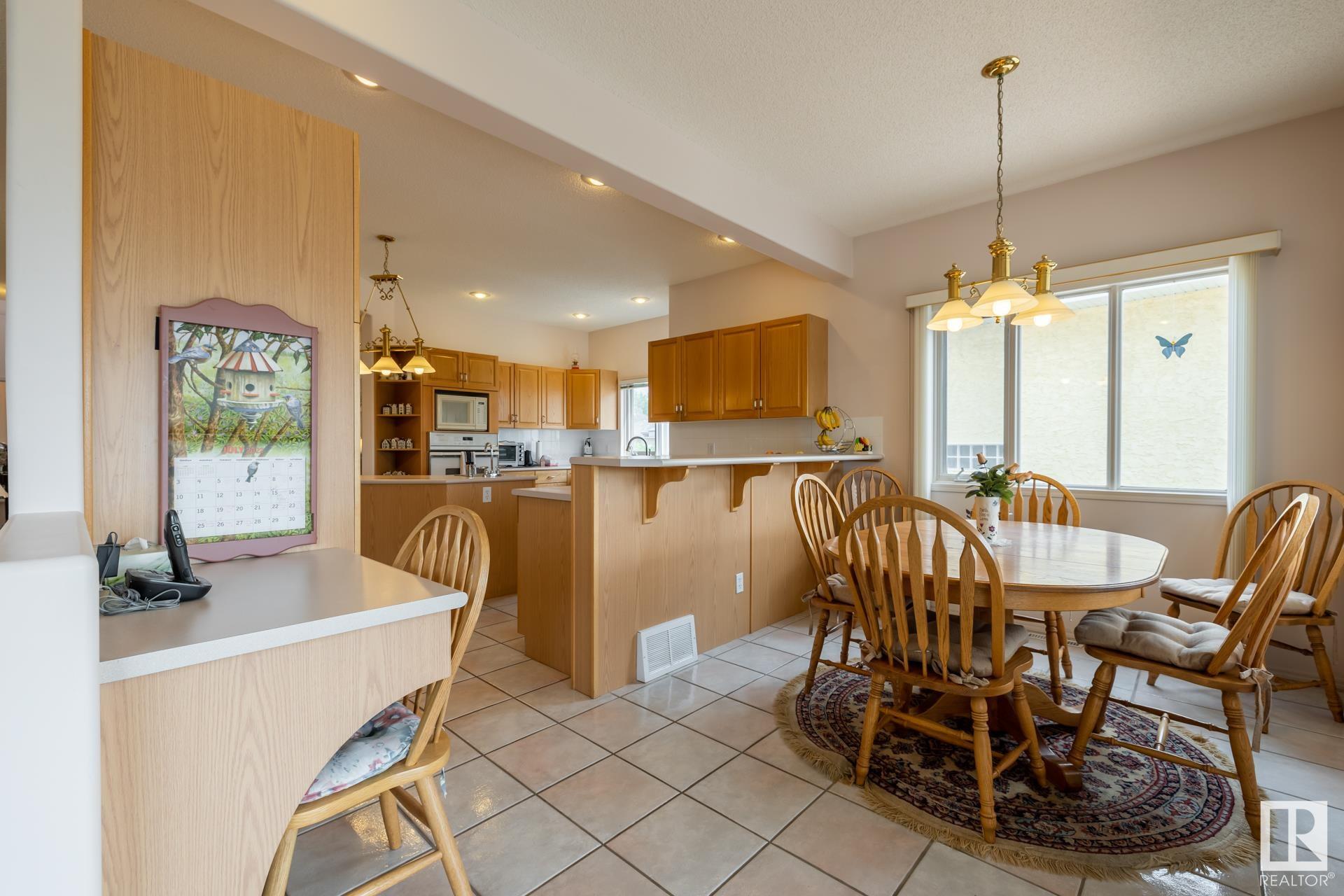 6 EVEREST Crescent