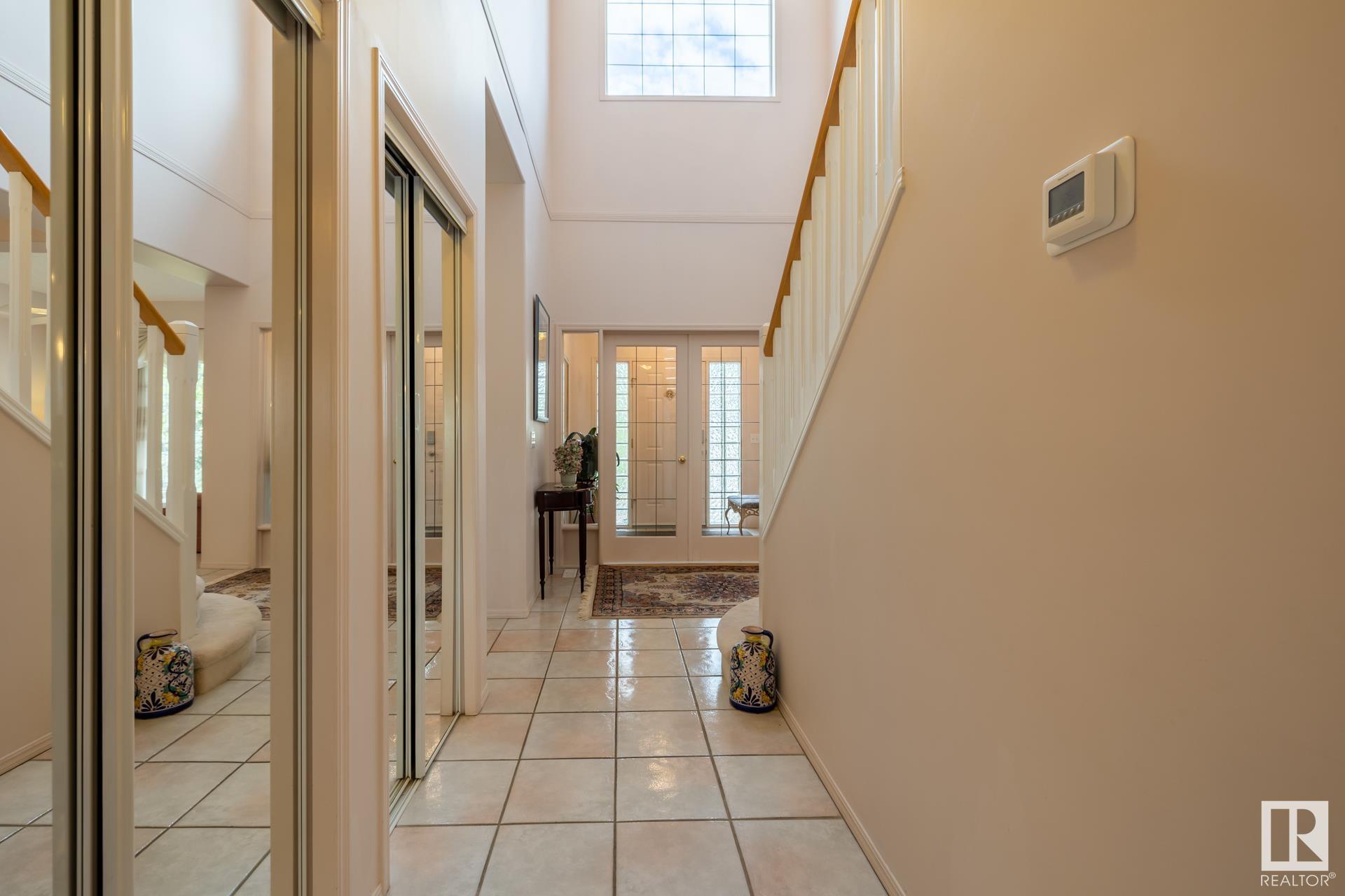 6 EVEREST Crescent