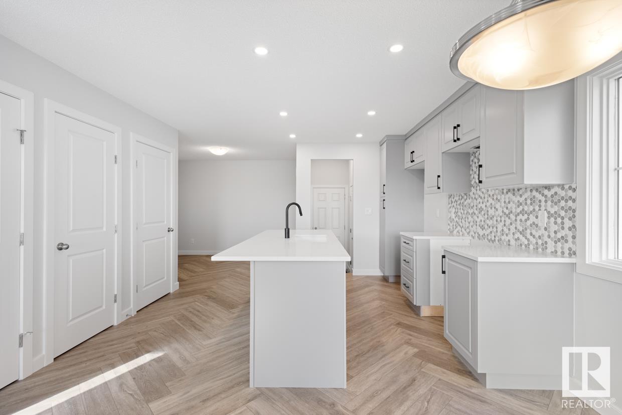 1041 Helen Lavender Lane