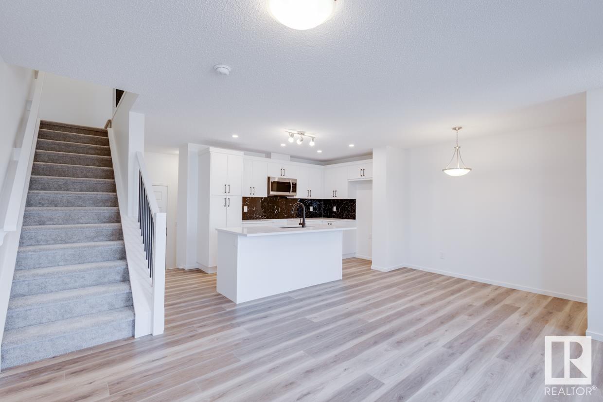 1053 Helen Lavender Lane