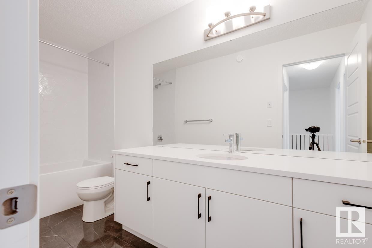 1053 Helen Lavender Lane