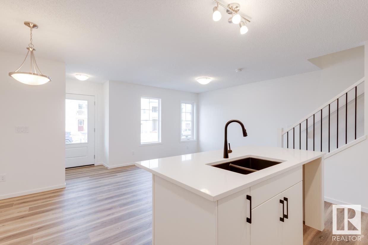 1053 Helen Lavender Lane