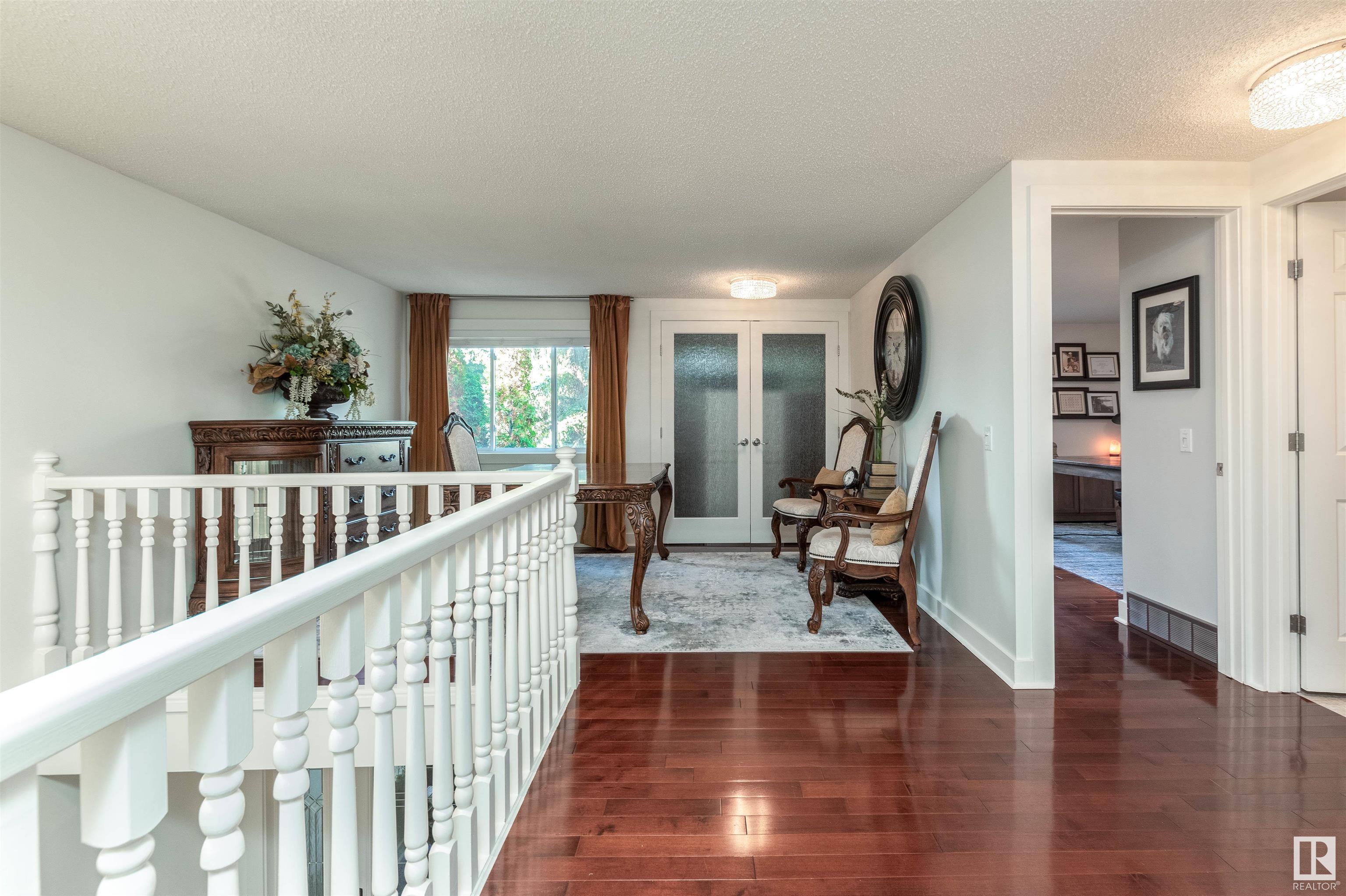 611 WOODBRIDGE Way