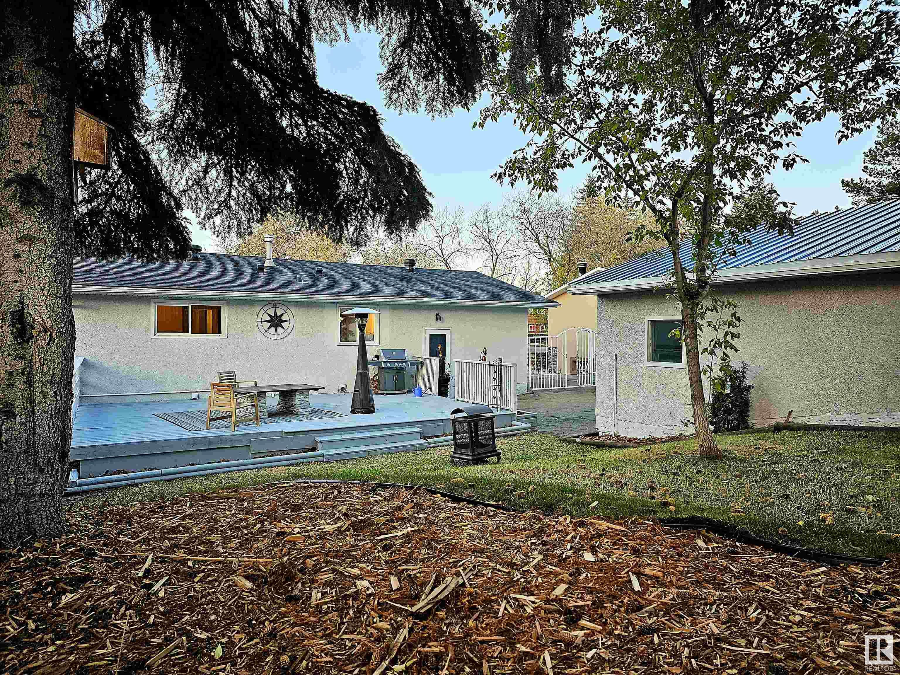 65 GLENHAVEN Crescent